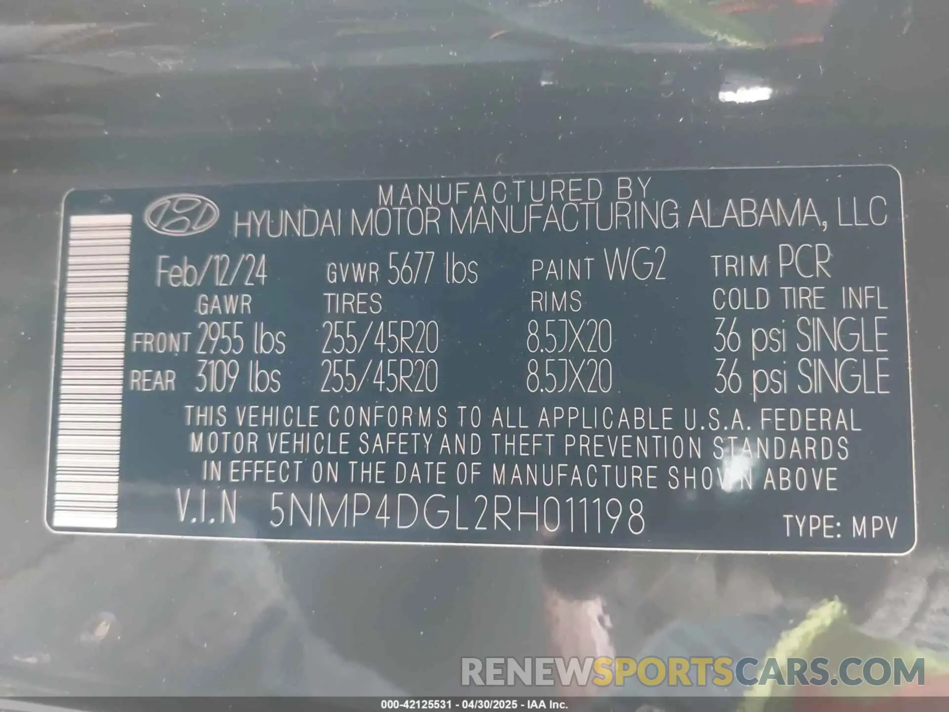 9 Photograph of a damaged car 5NMP4DGL2RH011198 HYUNDAI SANTA FE 2024