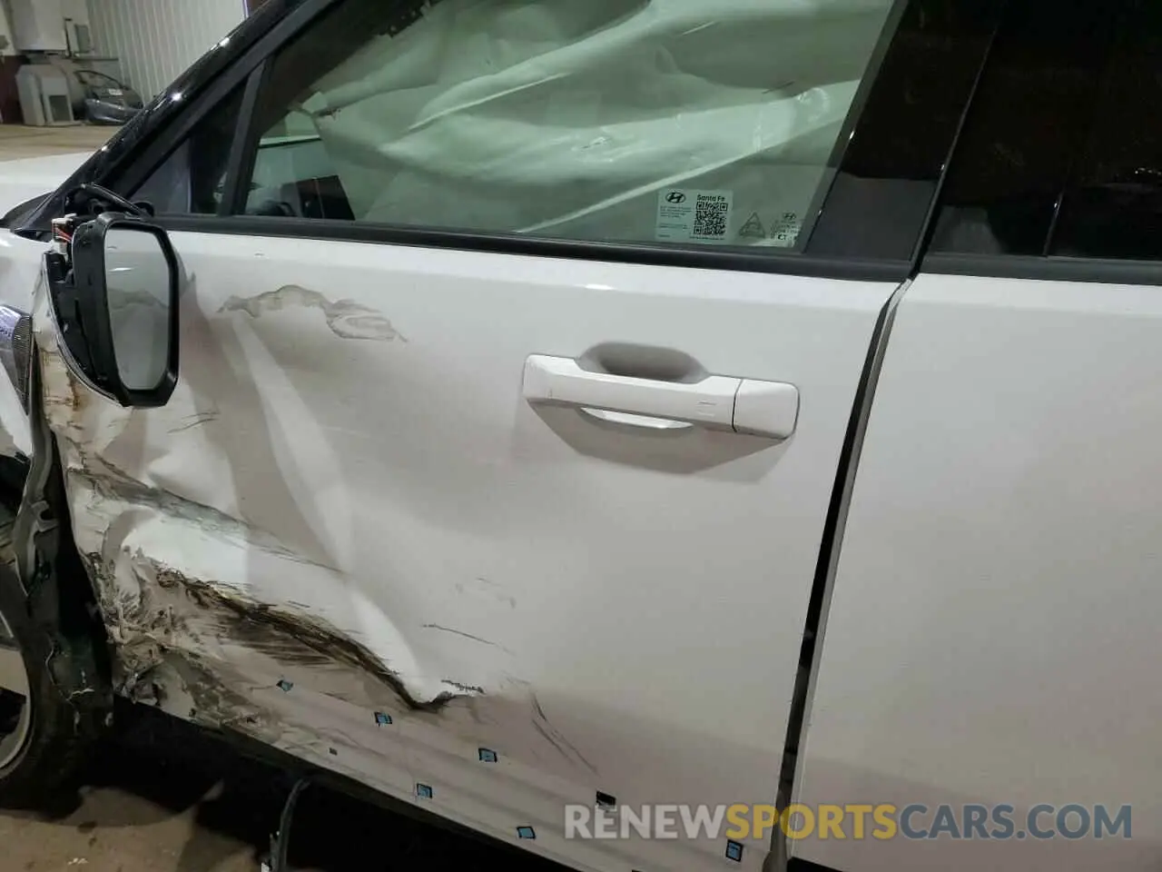 7 Photograph of a damaged car 5NMP4DGL3RH066520 HYUNDAI SANTA FE 2024