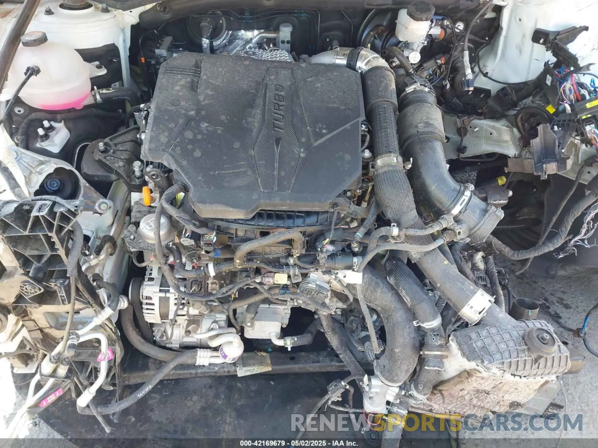 10 Photograph of a damaged car 5NMP54GL0RH043063 HYUNDAI SANTA FE 2024