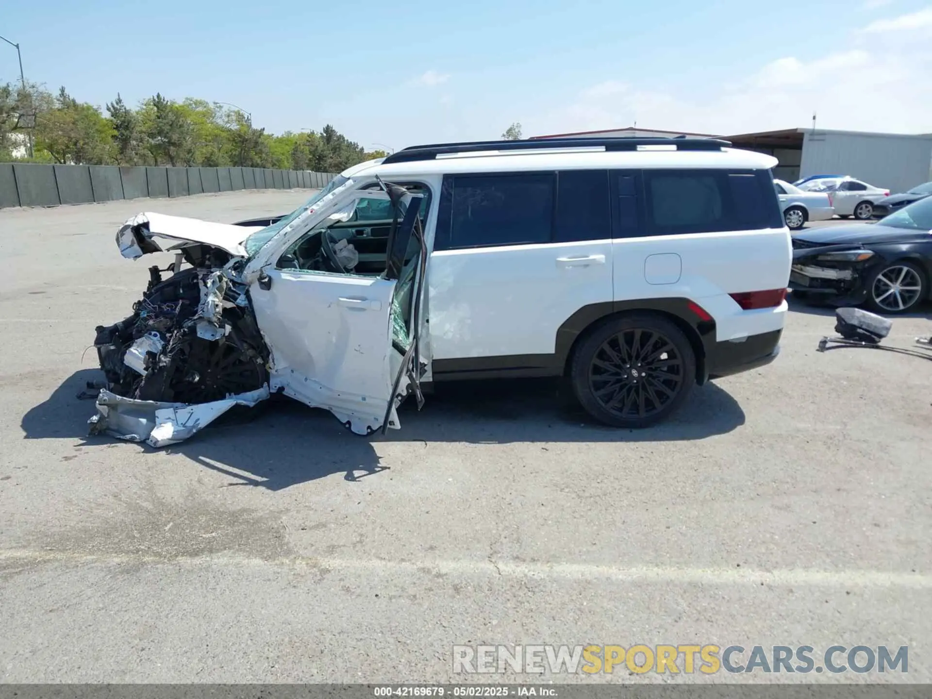 15 Photograph of a damaged car 5NMP54GL0RH043063 HYUNDAI SANTA FE 2024