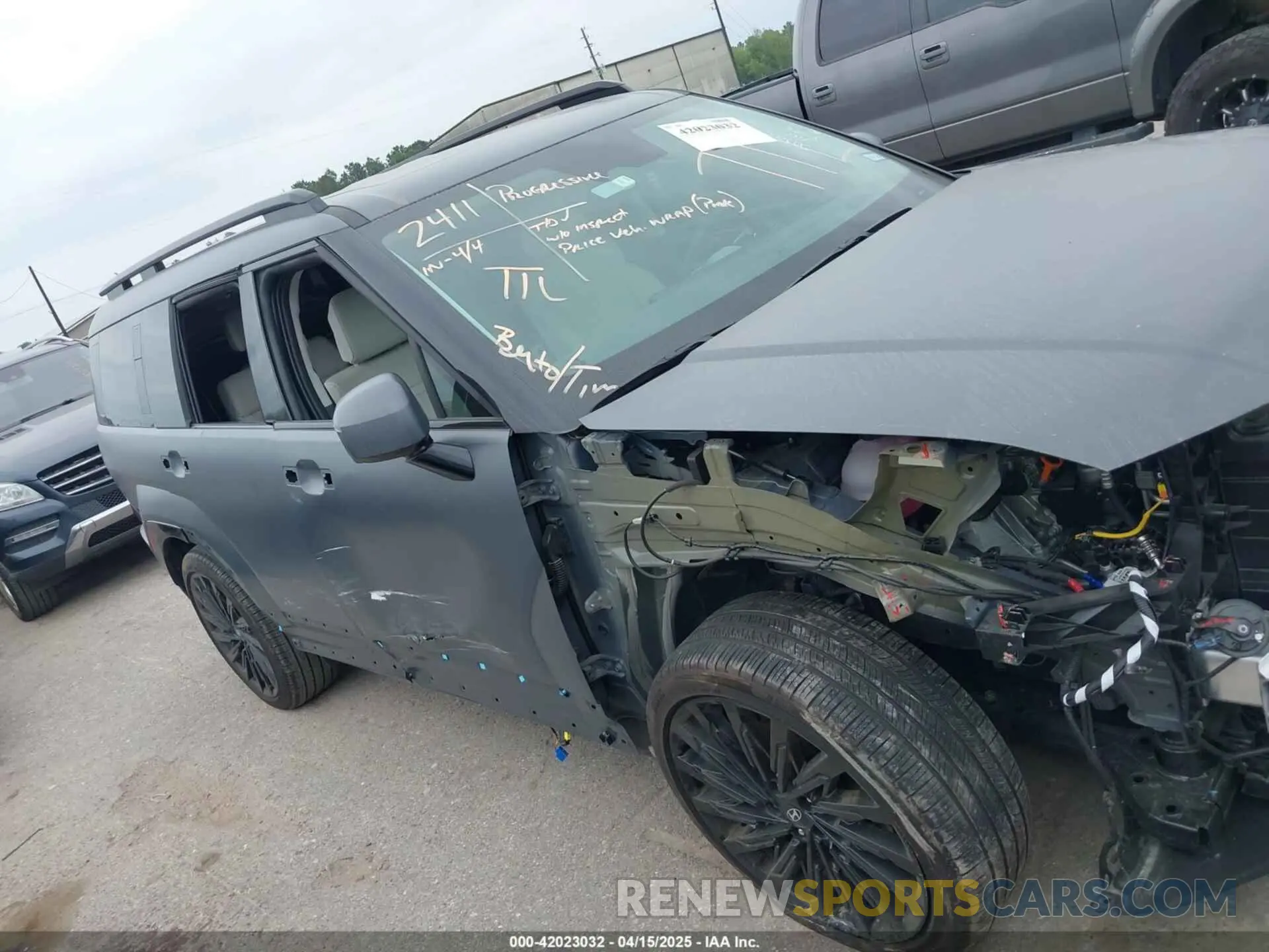 13 Photograph of a damaged car 5NMP54GL0RH058551 HYUNDAI SANTA FE 2024