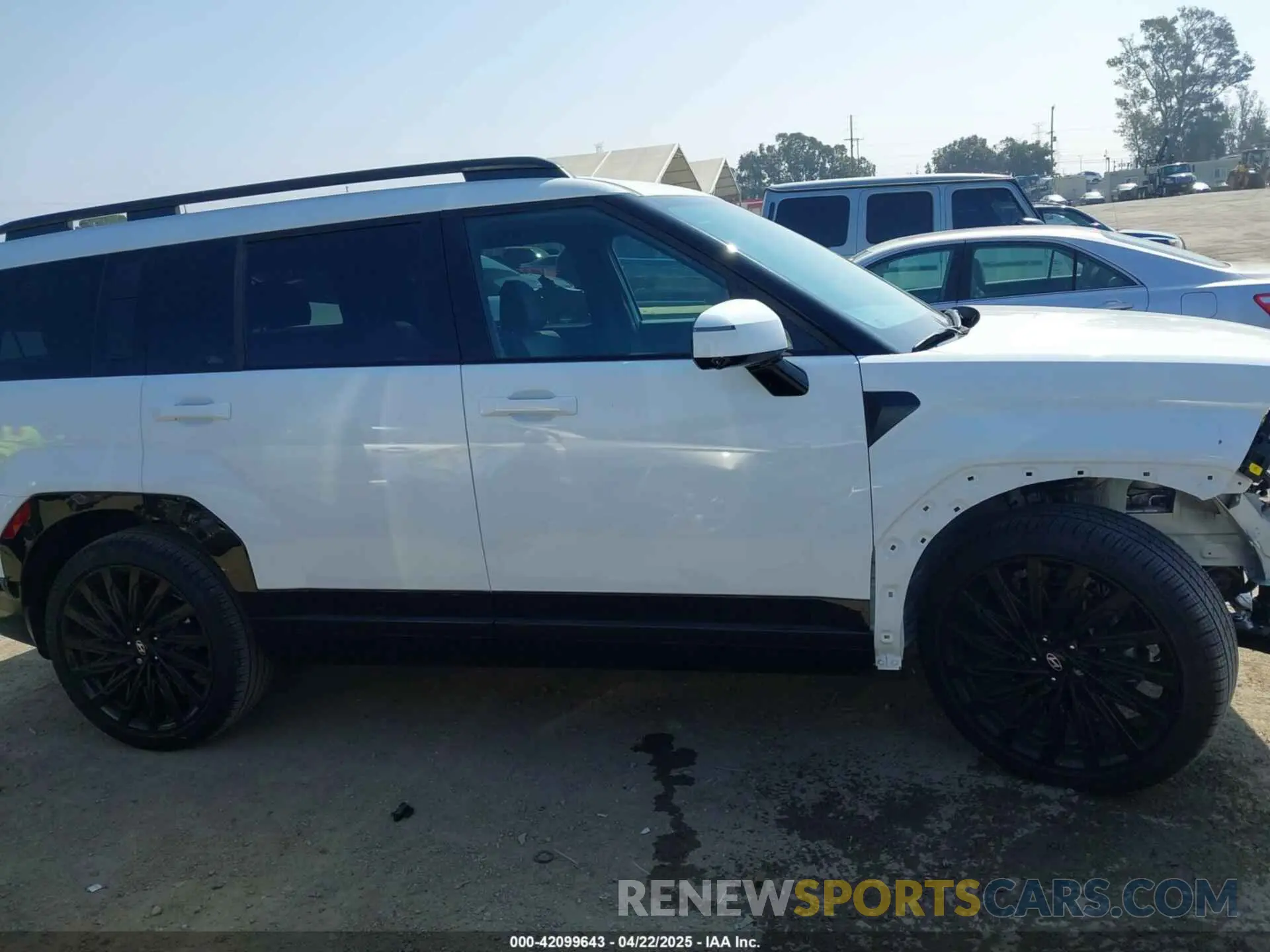 14 Photograph of a damaged car 5NMP54GL6RH037350 HYUNDAI SANTA FE 2024