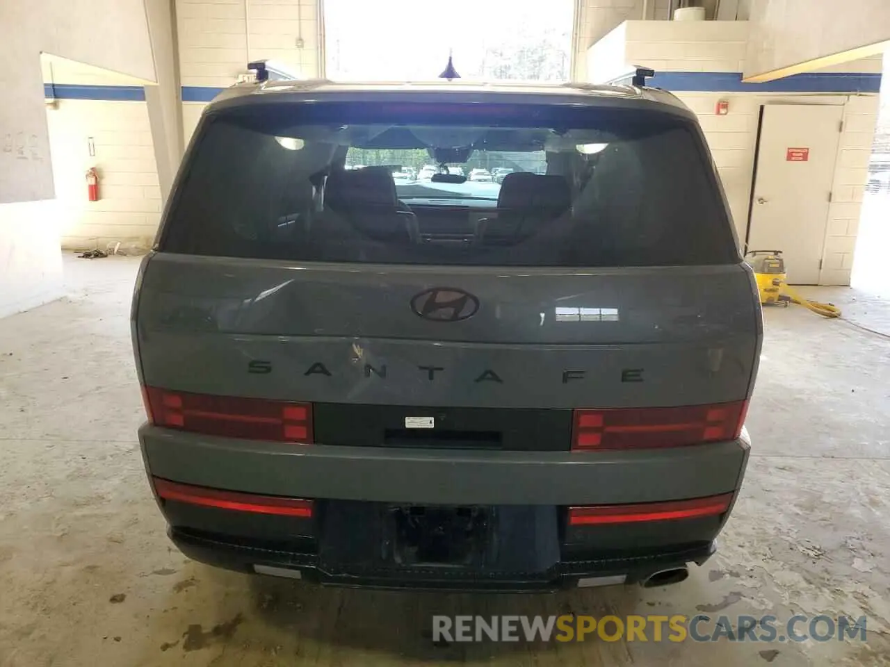 6 Photograph of a damaged car 5NMP5DGL4RH060268 HYUNDAI SANTA FE 2024