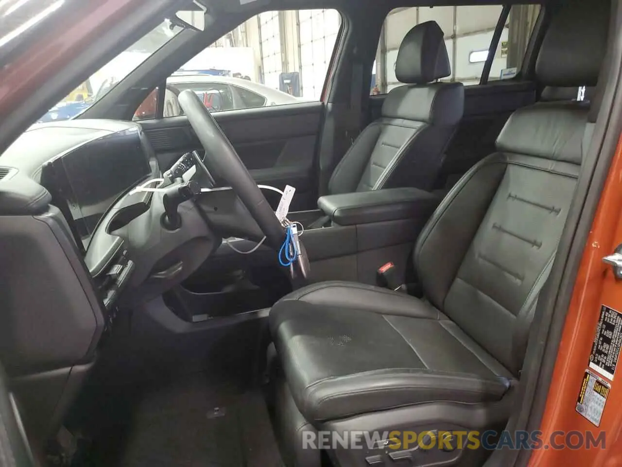 7 Photograph of a damaged car 5NMP5DGL5RH062823 HYUNDAI SANTA FE 2024