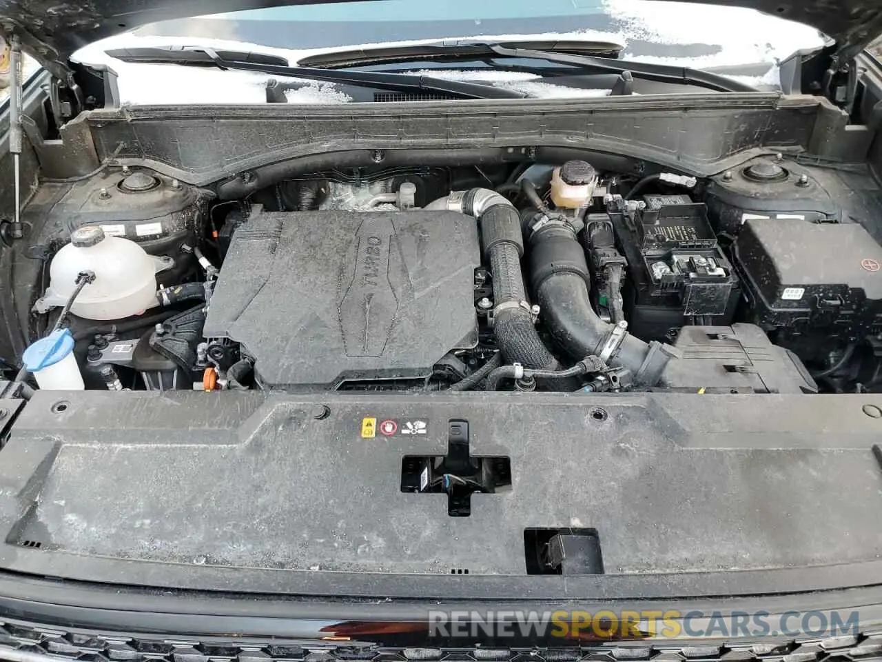 12 Photograph of a damaged car 5NMP5DGL6RH021312 HYUNDAI SANTA FE 2024