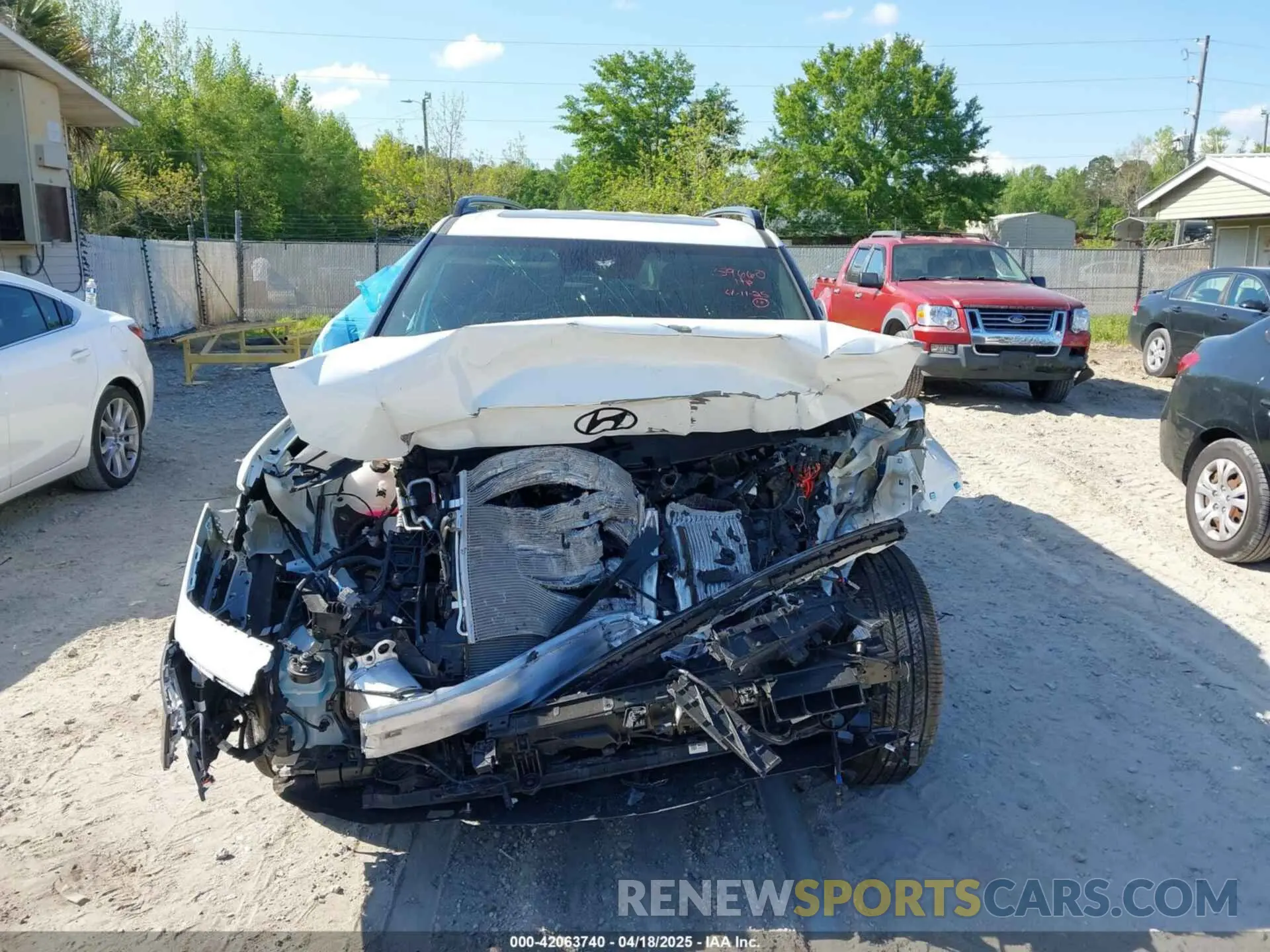 12 Photograph of a damaged car 5NMP5DGL8RH048723 HYUNDAI SANTA FE 2024