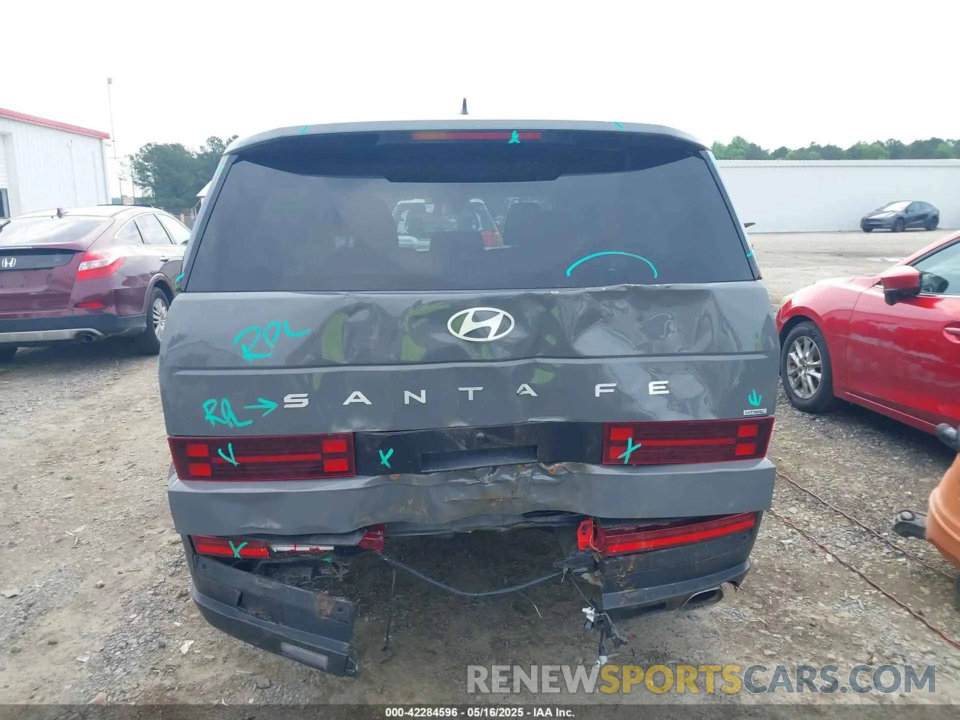 15 Photograph of a damaged car 5NMP1DGL3SH114029 HYUNDAI SANTA FE 2025