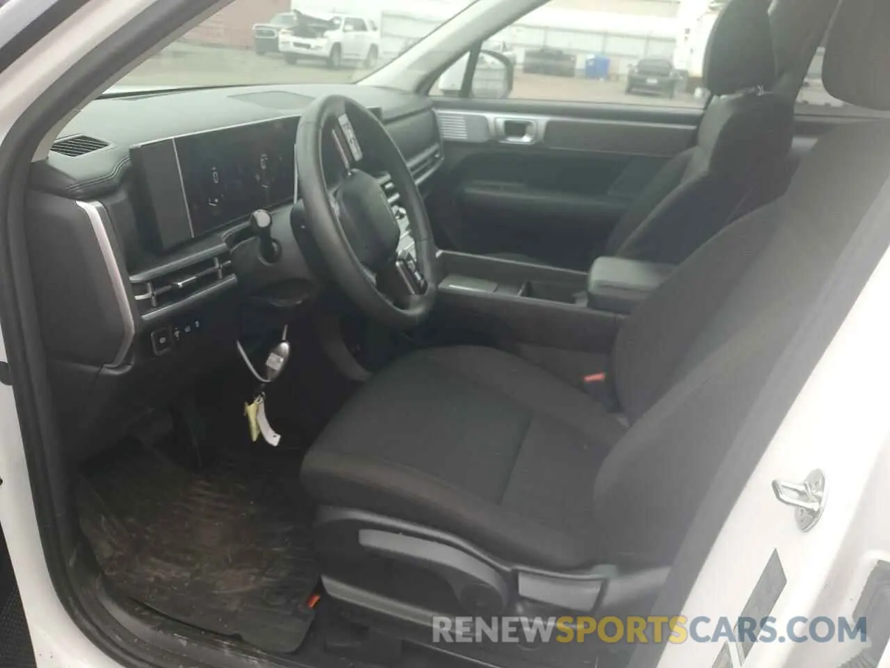 7 Photograph of a damaged car 5NMP1DGL4SH068808 HYUNDAI SANTA FE 2025