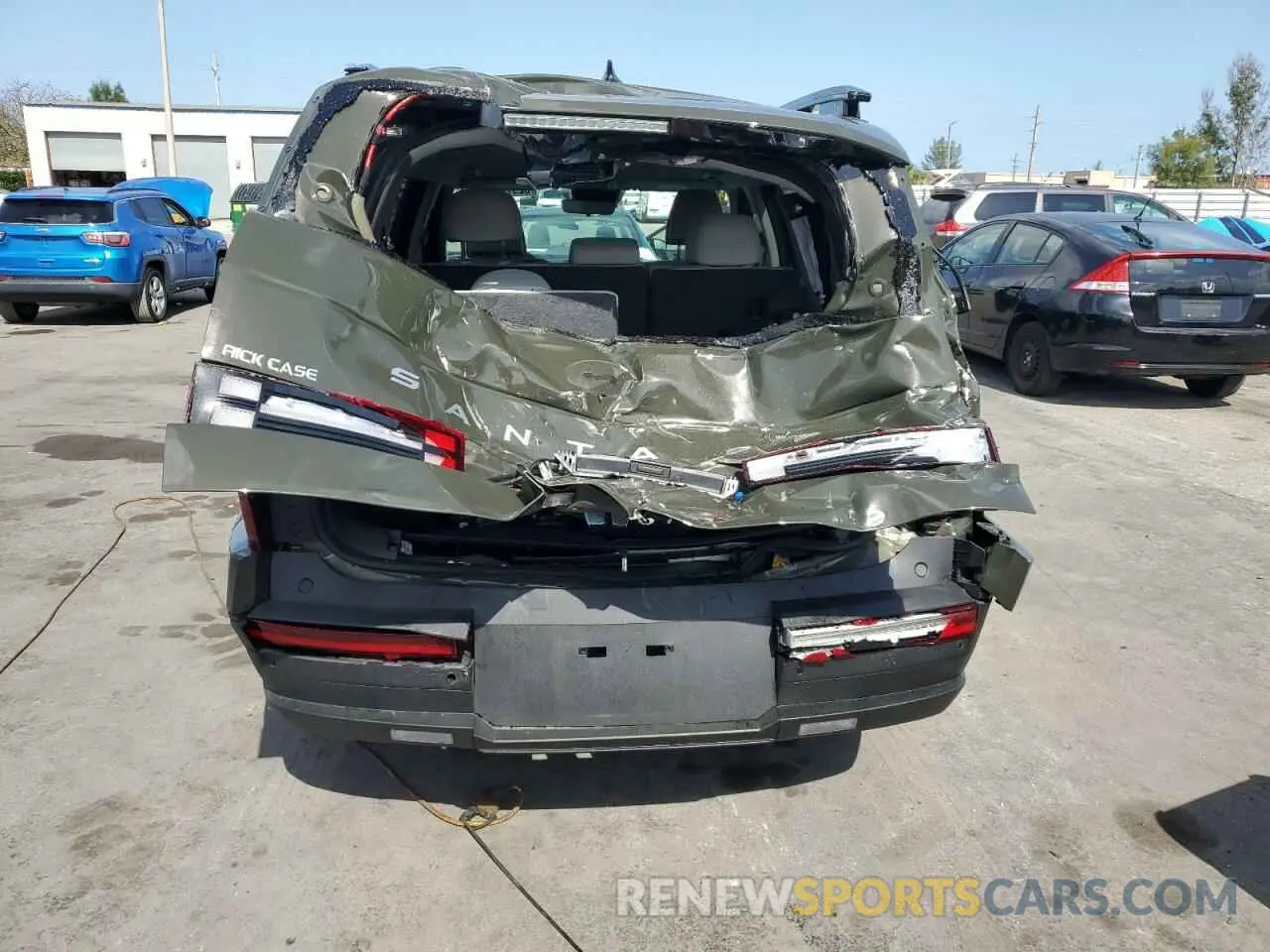 6 Photograph of a damaged car 5NMP24G15SH019483 HYUNDAI SANTA FE 2025