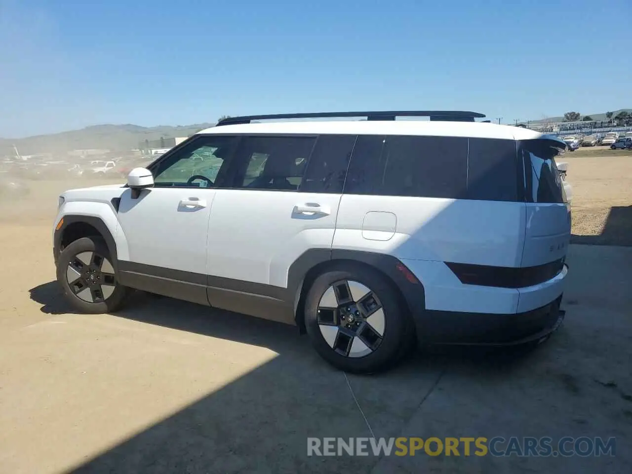 2 Photograph of a damaged car 5NMP24G15SH022755 HYUNDAI SANTA FE 2025