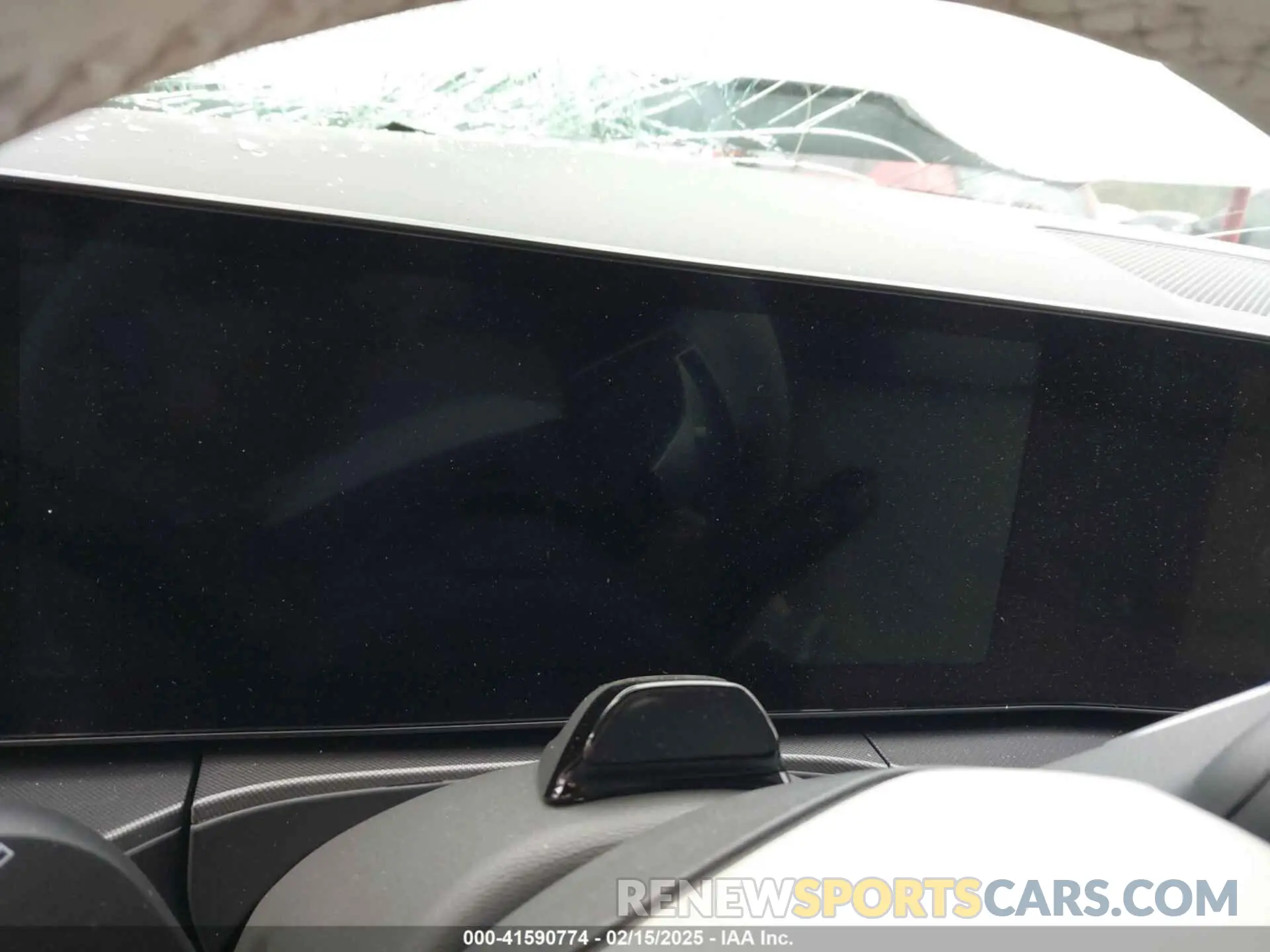 15 Photograph of a damaged car 5NMP24GL0SH107861 HYUNDAI SANTA FE 2025