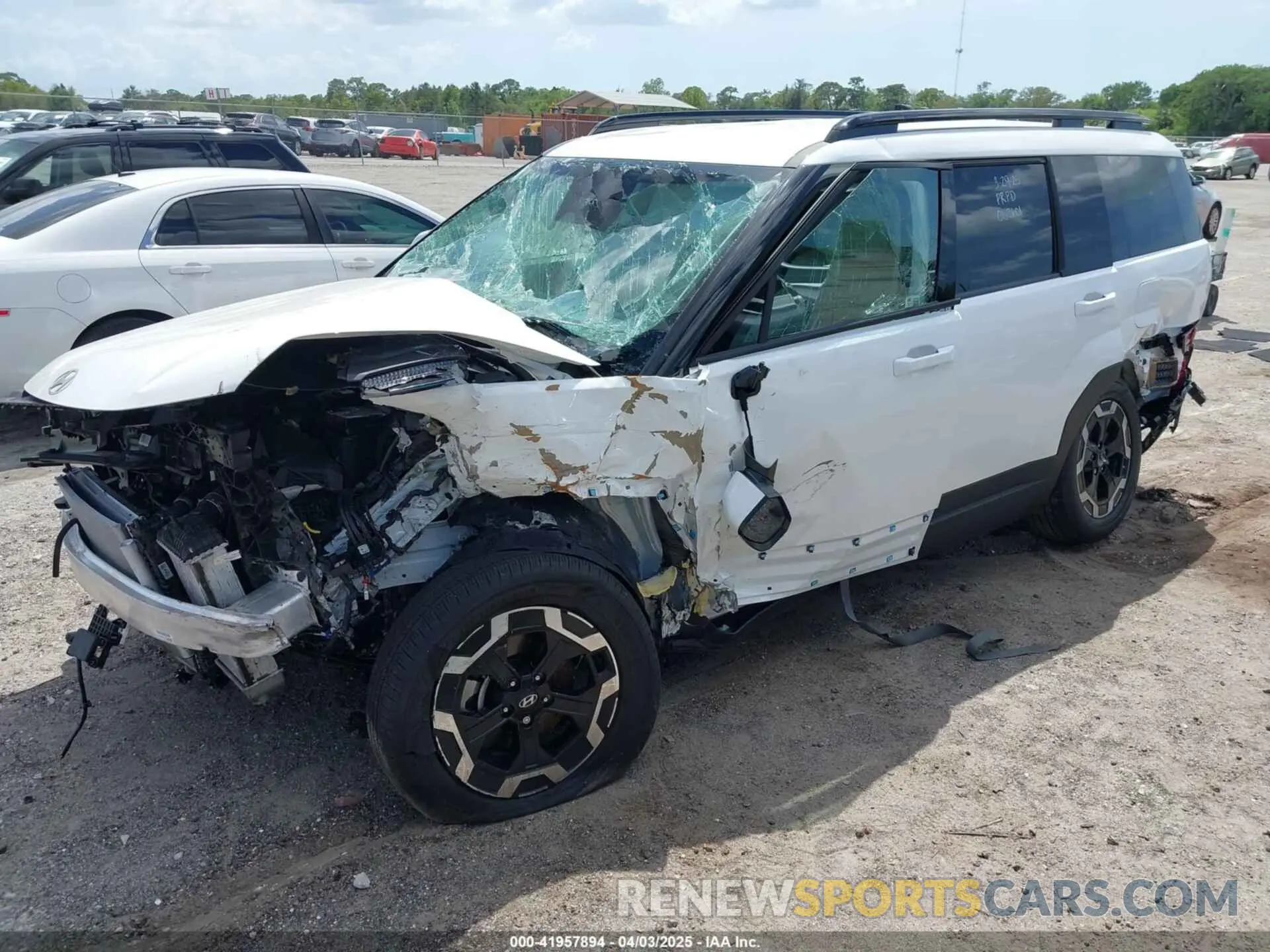 2 Photograph of a damaged car 5NMP24GL1SH082601 HYUNDAI SANTA FE 2025