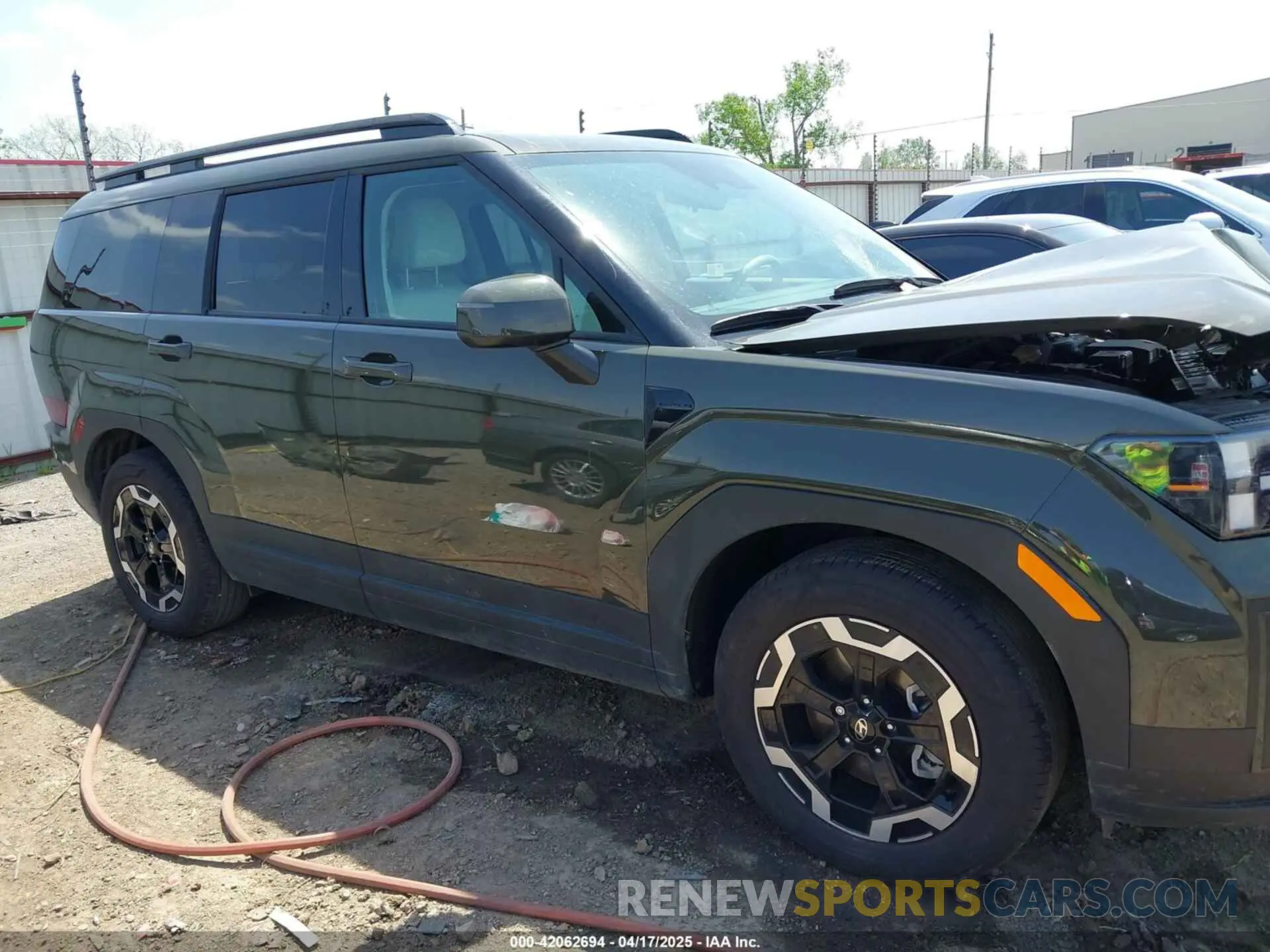 14 Photograph of a damaged car 5NMP24GL1SH091752 HYUNDAI SANTA FE 2025