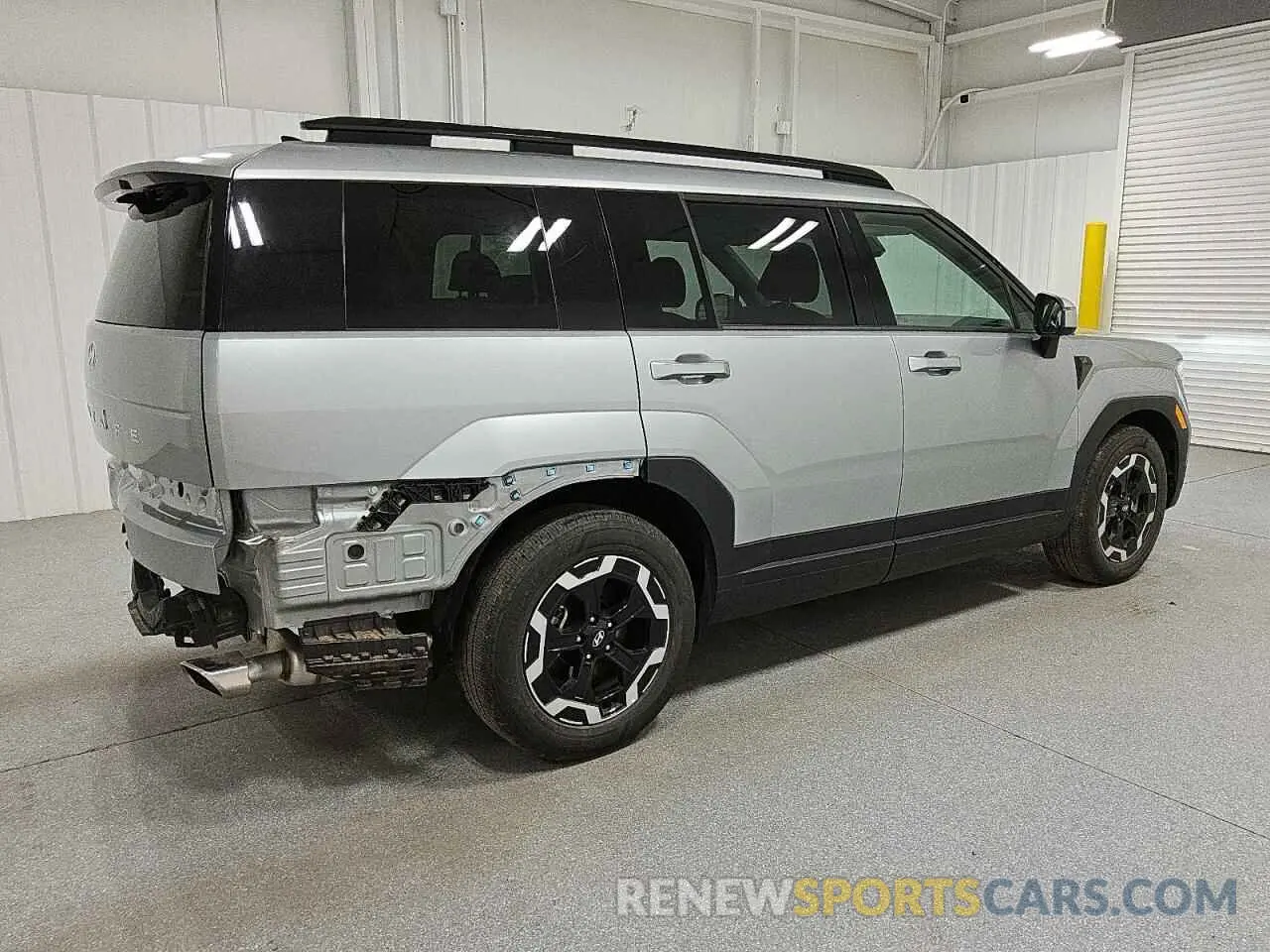 3 Photograph of a damaged car 5NMP24GL2SH086852 HYUNDAI SANTA FE 2025