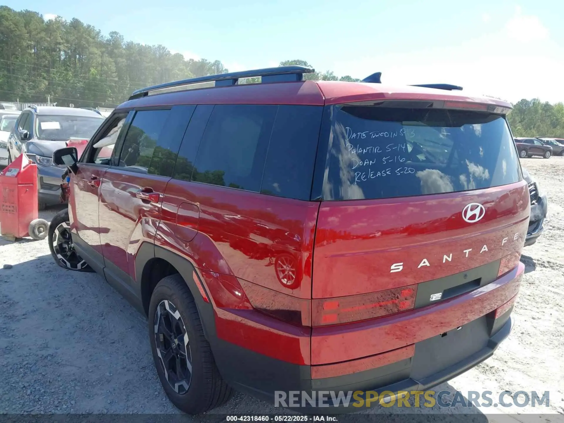 3 Photograph of a damaged car 5NMP24GL2SH098970 HYUNDAI SANTA FE 2025