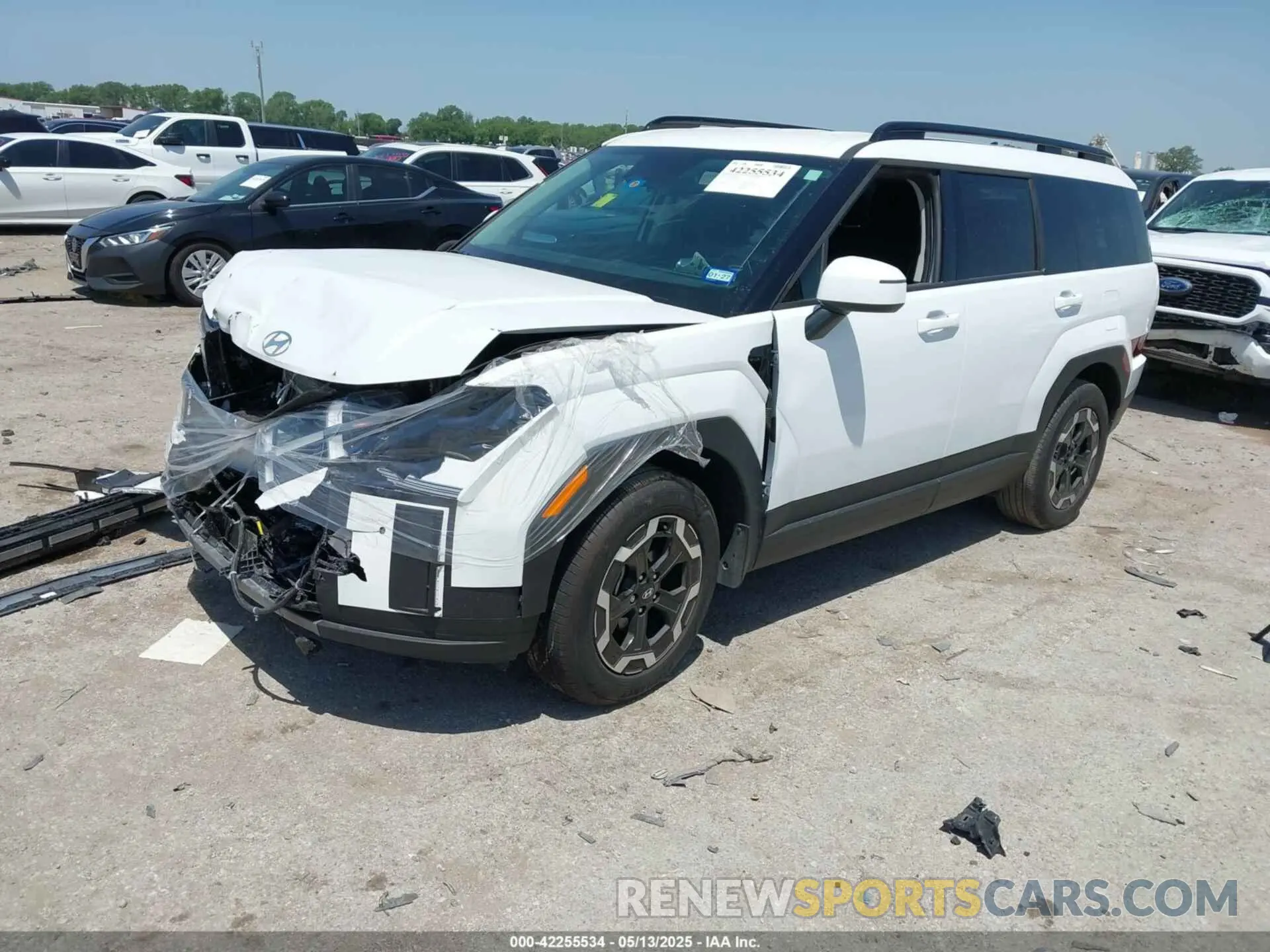 2 Photograph of a damaged car 5NMP24GL5SH076185 HYUNDAI SANTA FE 2025