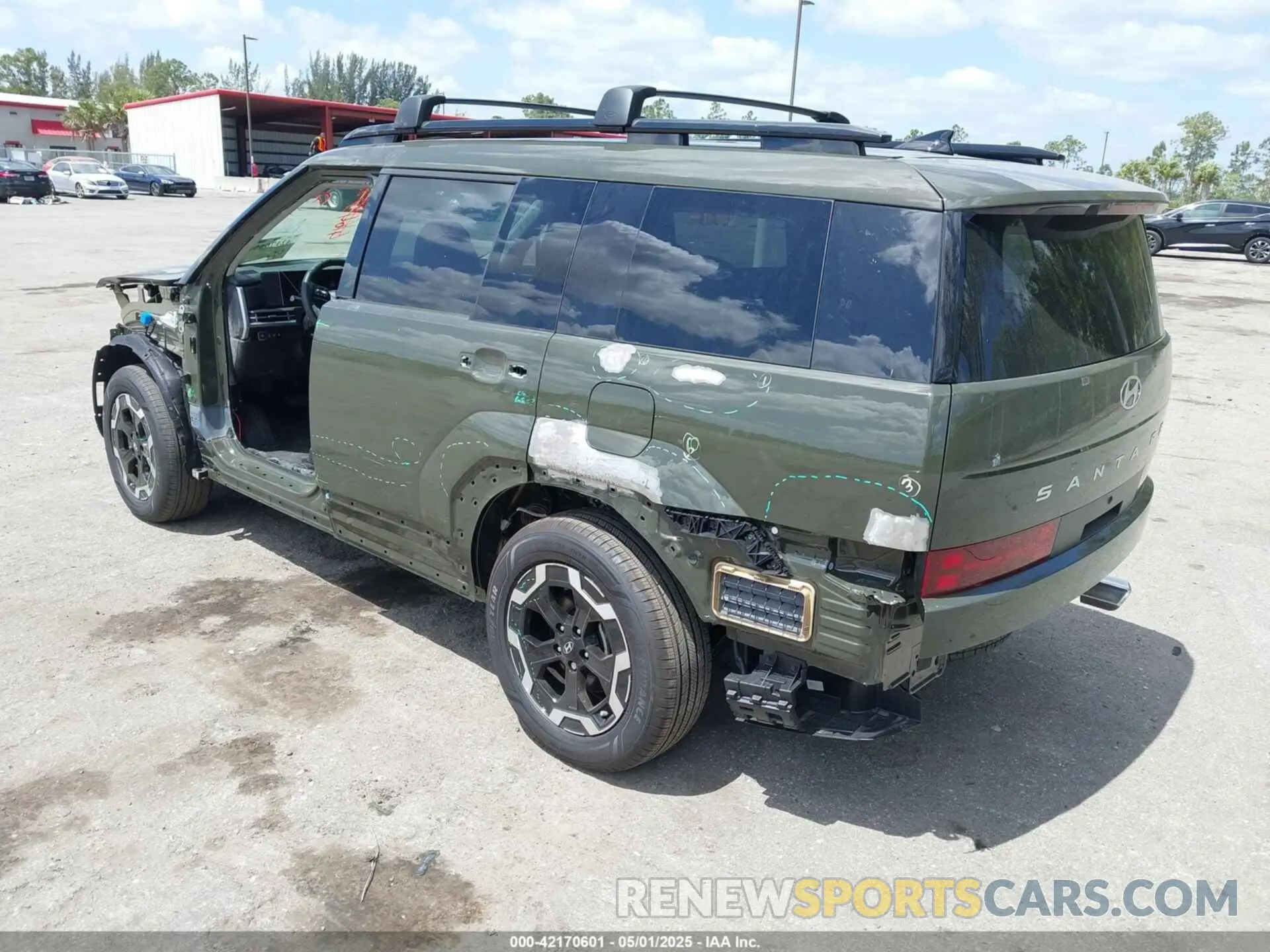 3 Photograph of a damaged car 5NMP24GL6SH108447 HYUNDAI SANTA FE 2025