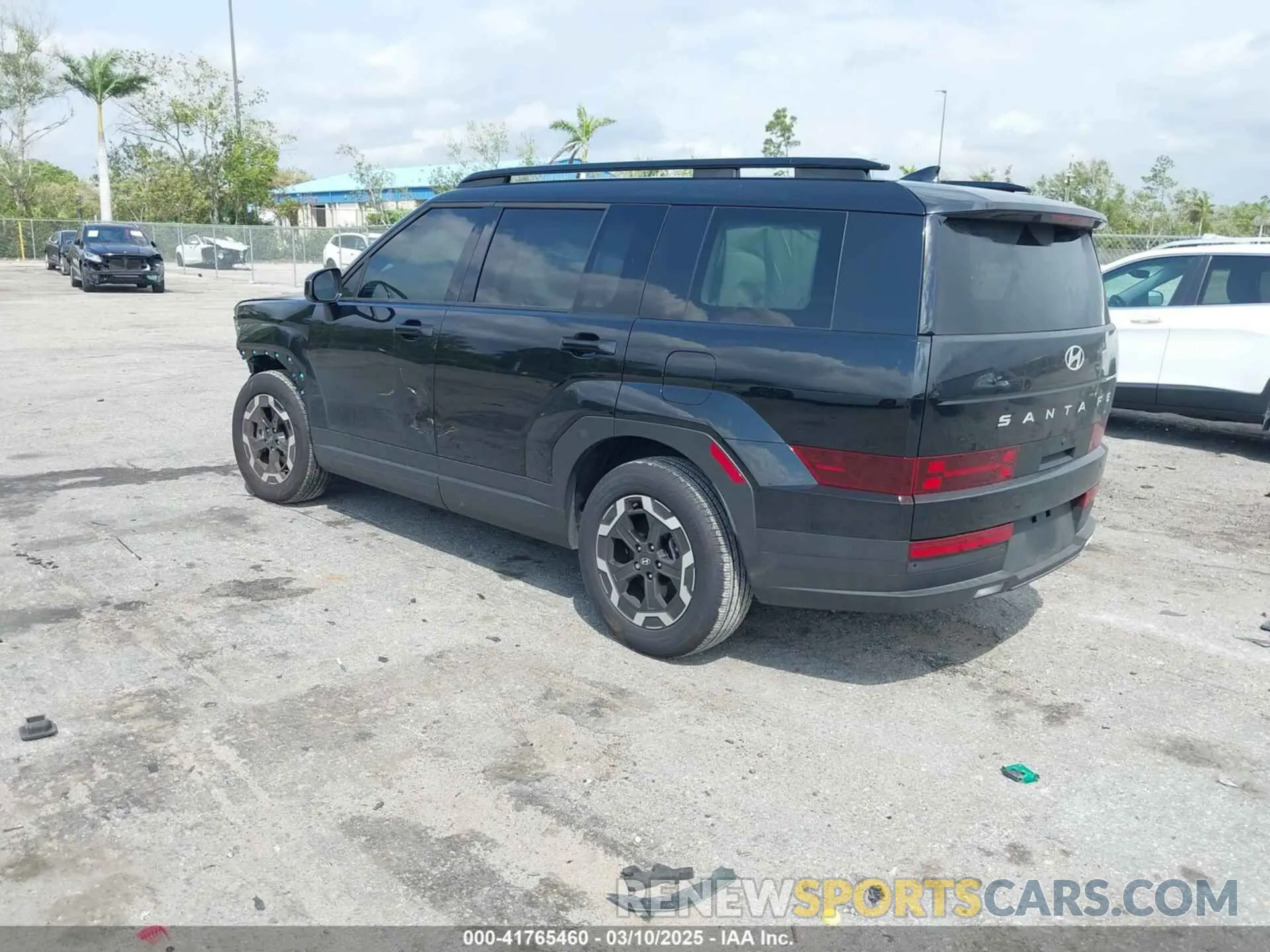 3 Photograph of a damaged car 5NMP24GL7SH082716 HYUNDAI SANTA FE 2025