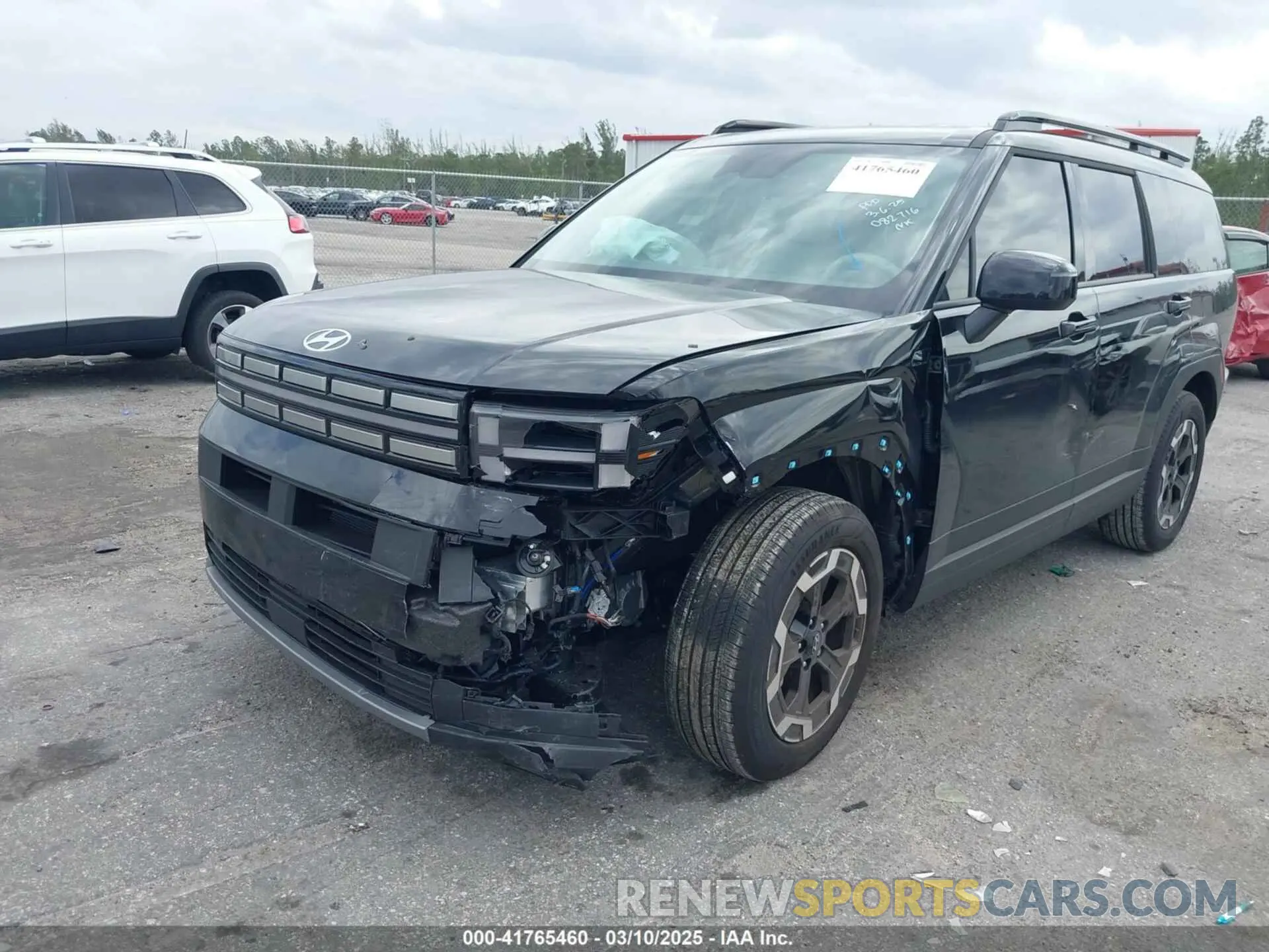 6 Photograph of a damaged car 5NMP24GL7SH082716 HYUNDAI SANTA FE 2025