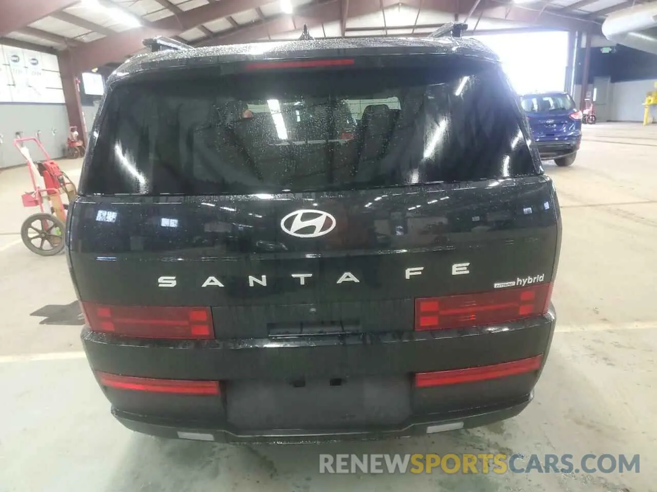 6 Photograph of a damaged car 5NMP2DG12SH020574 HYUNDAI SANTA FE 2025