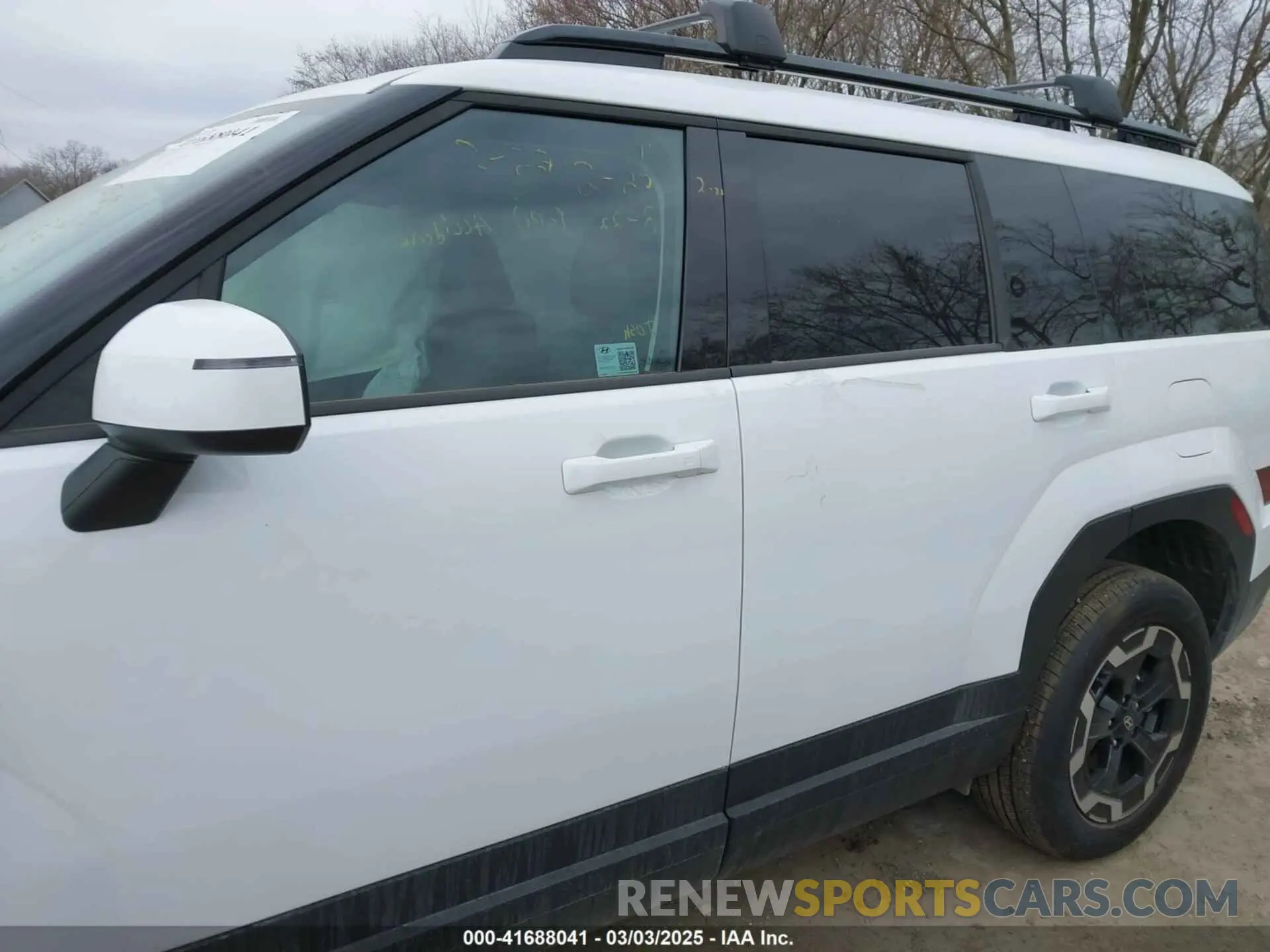 15 Photograph of a damaged car 5NMP2DGL9SH119863 HYUNDAI SANTA FE 2025