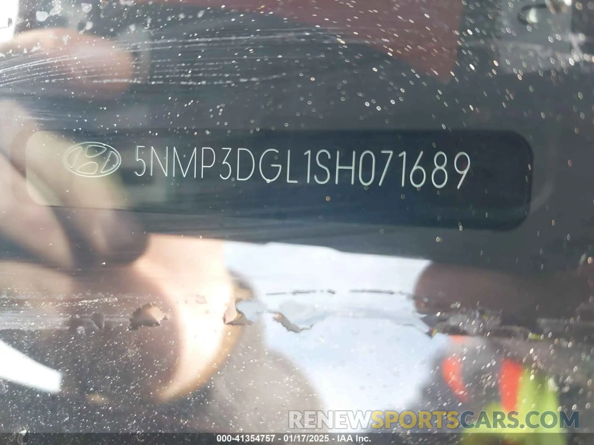 9 Photograph of a damaged car 5NMP3DGL1SH071689 HYUNDAI SANTA FE 2025