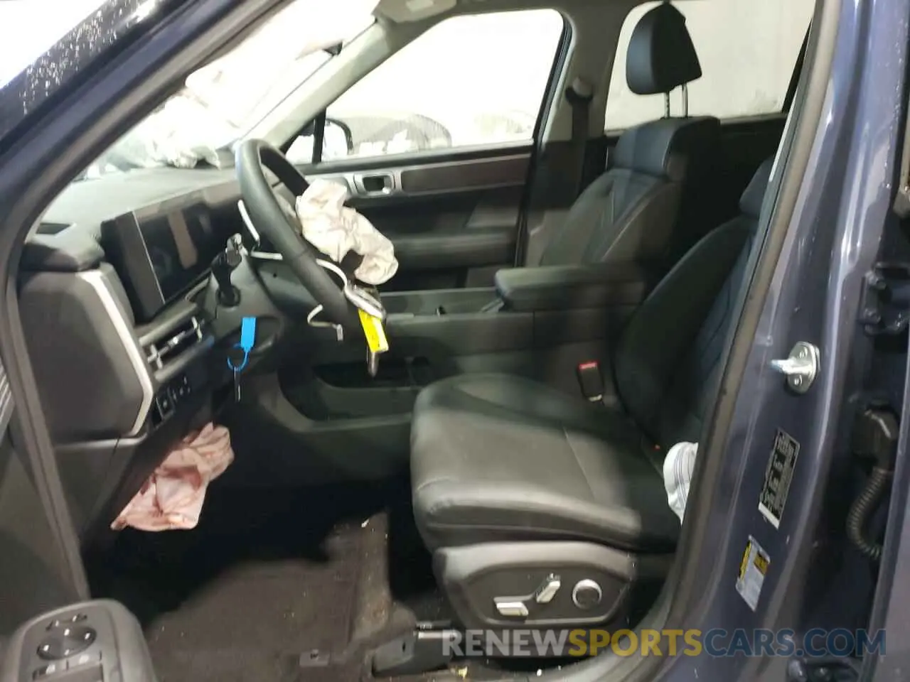 7 Photograph of a damaged car 5NMP3DGL3SH079017 HYUNDAI SANTA FE 2025