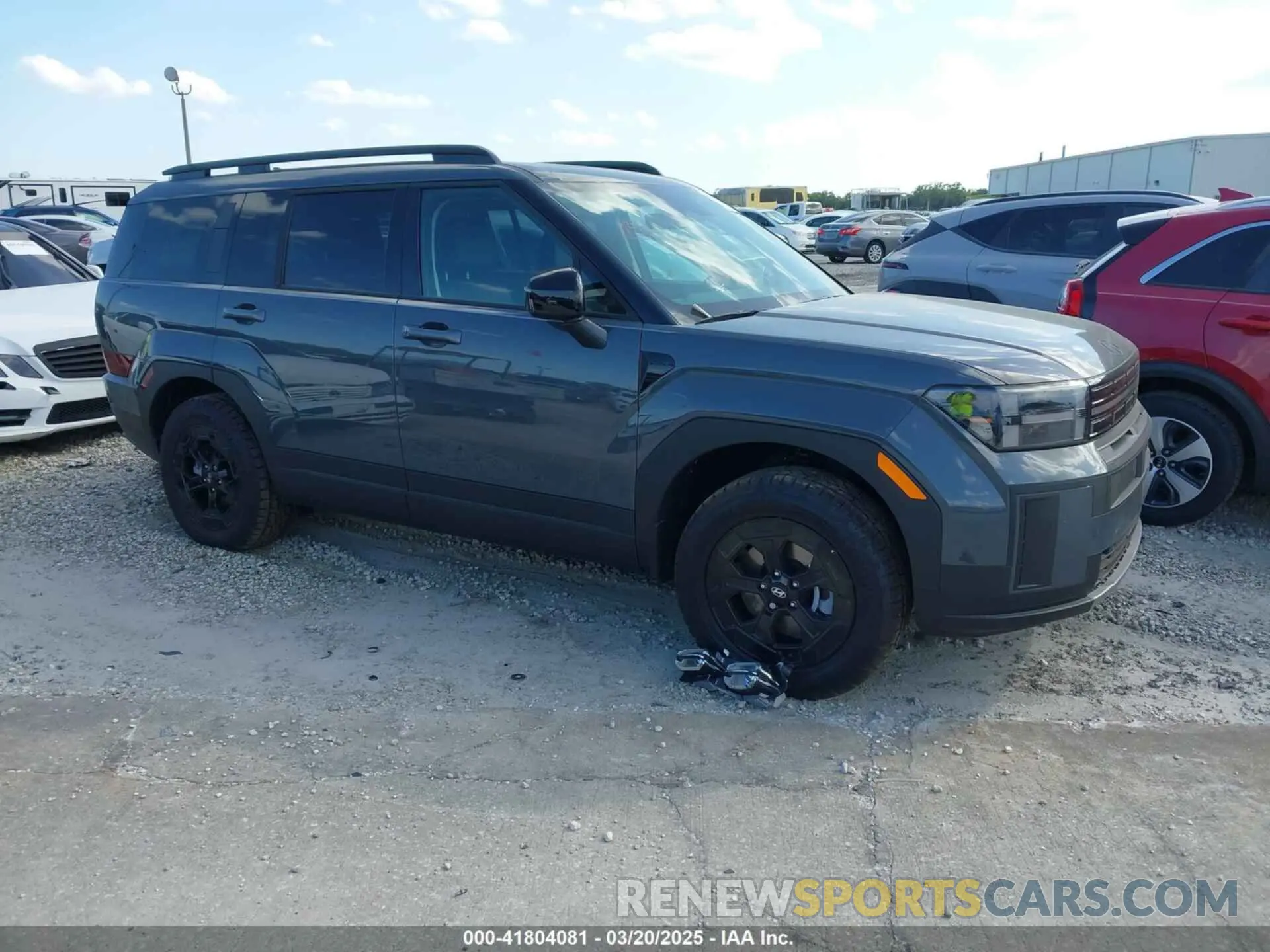 1 Photograph of a damaged car 5NMP3DGLXSH118704 HYUNDAI SANTA FE 2025