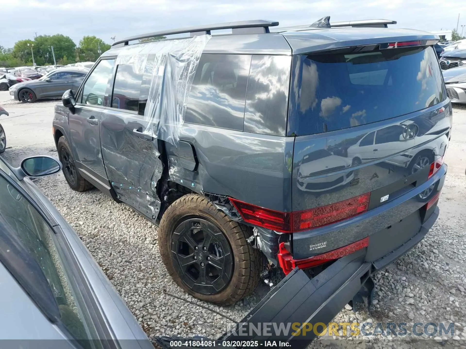 3 Photograph of a damaged car 5NMP3DGLXSH118704 HYUNDAI SANTA FE 2025