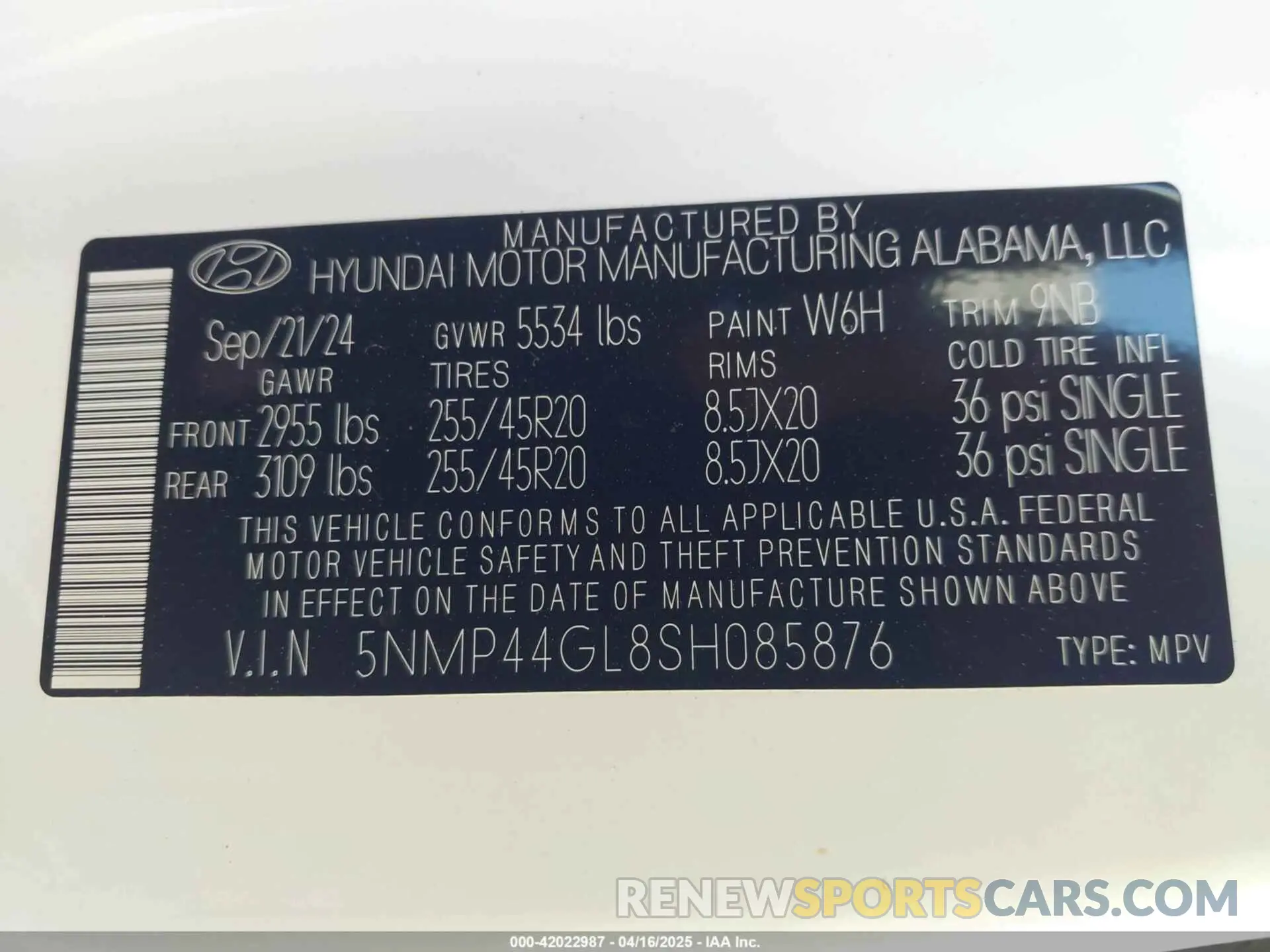 9 Photograph of a damaged car 5NMP44GL8SH085876 HYUNDAI SANTA FE 2025