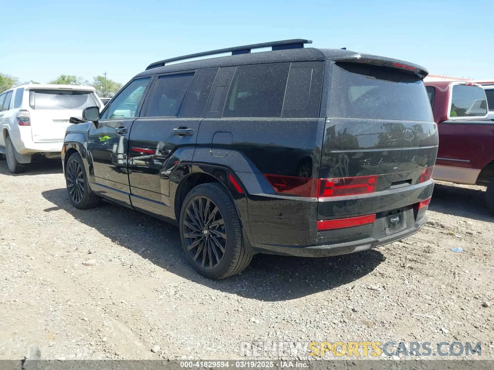 3 Photograph of a damaged car 5NMP54GL1SH088809 HYUNDAI SANTA FE 2025