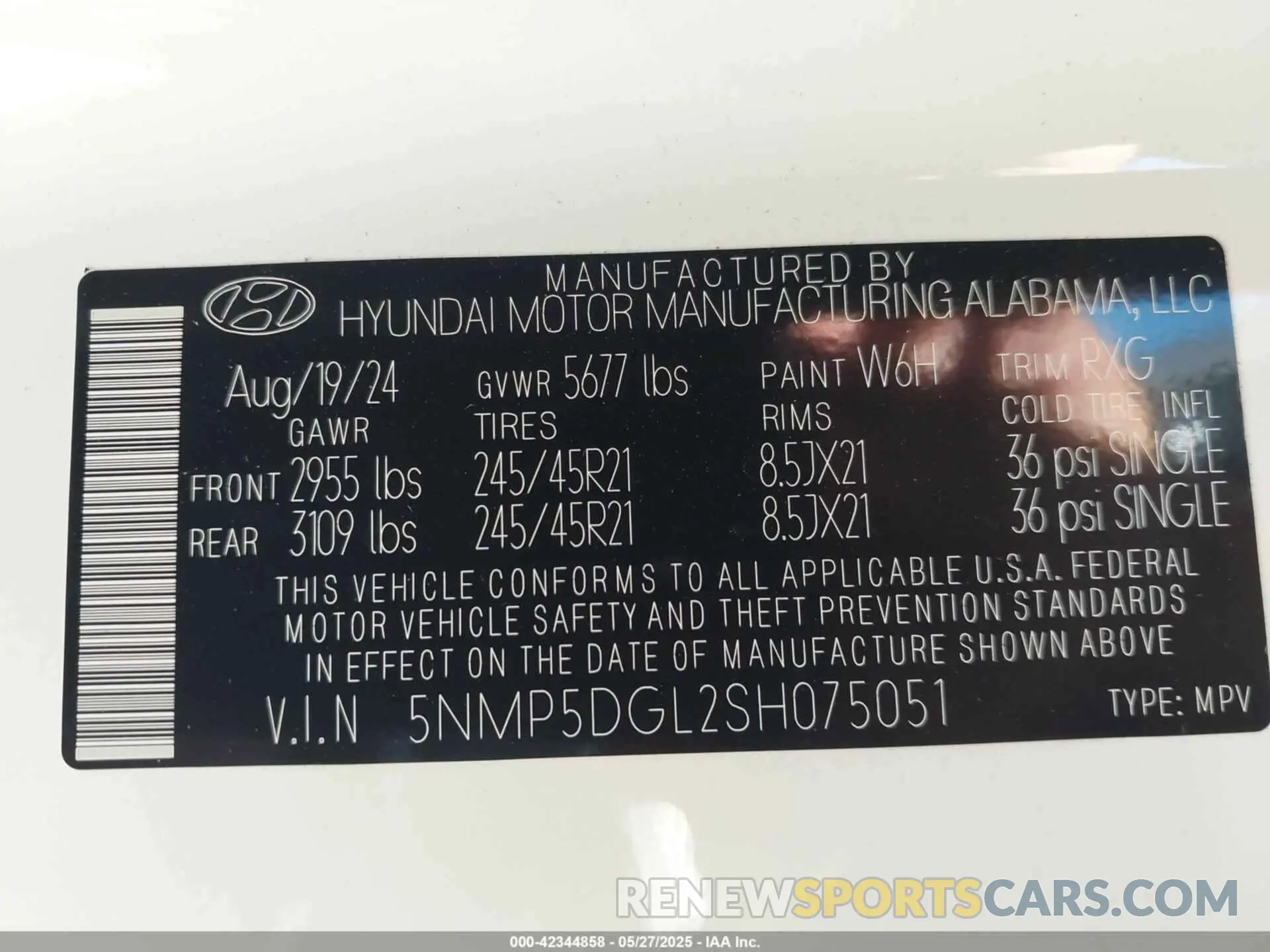 9 Photograph of a damaged car 5NMP5DGL2SH075051 HYUNDAI SANTA FE 2025