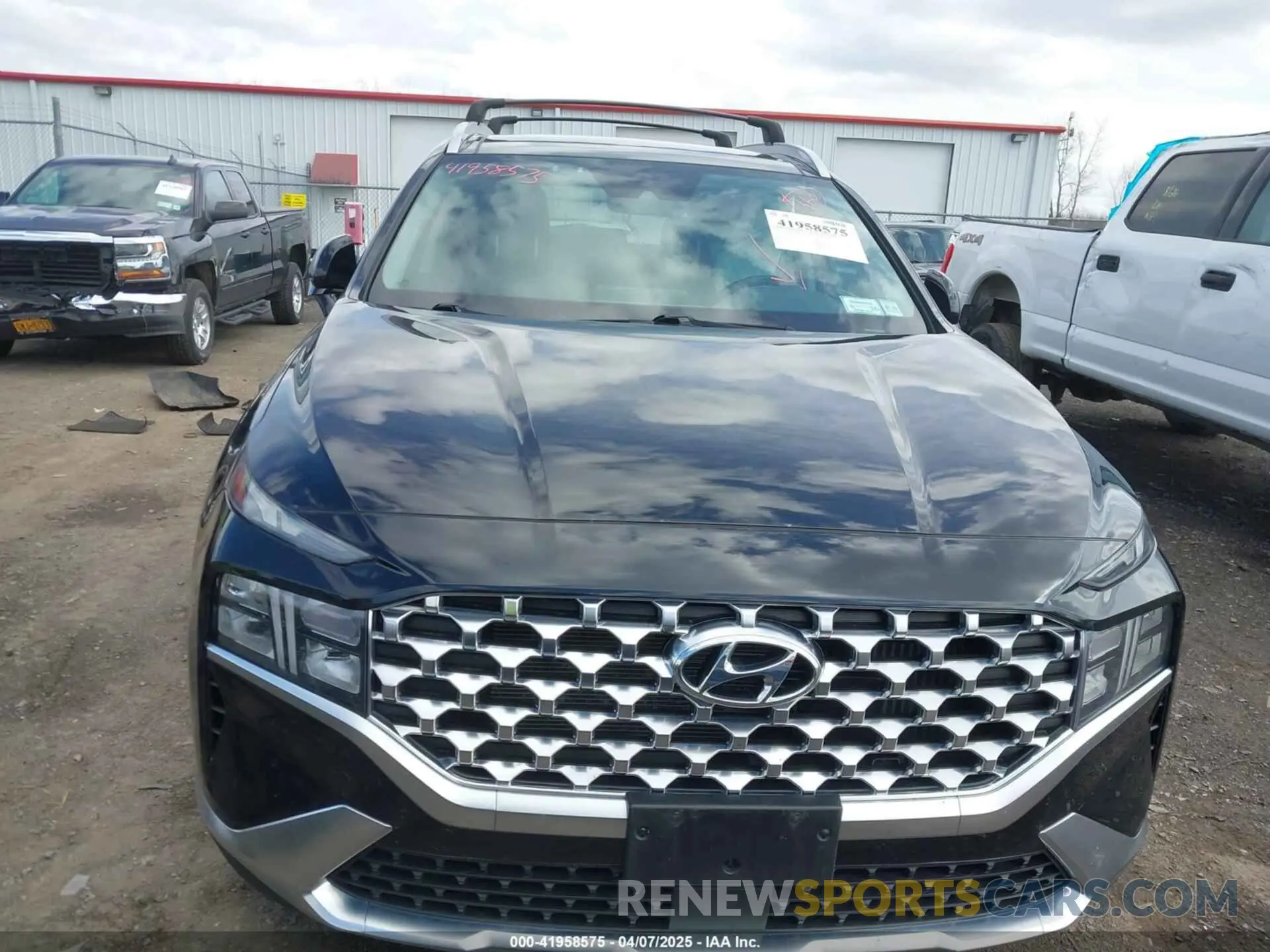 12 Photograph of a damaged car KM8S3DA18NU018319 HYUNDAI SANTA FE HYBRID 2022