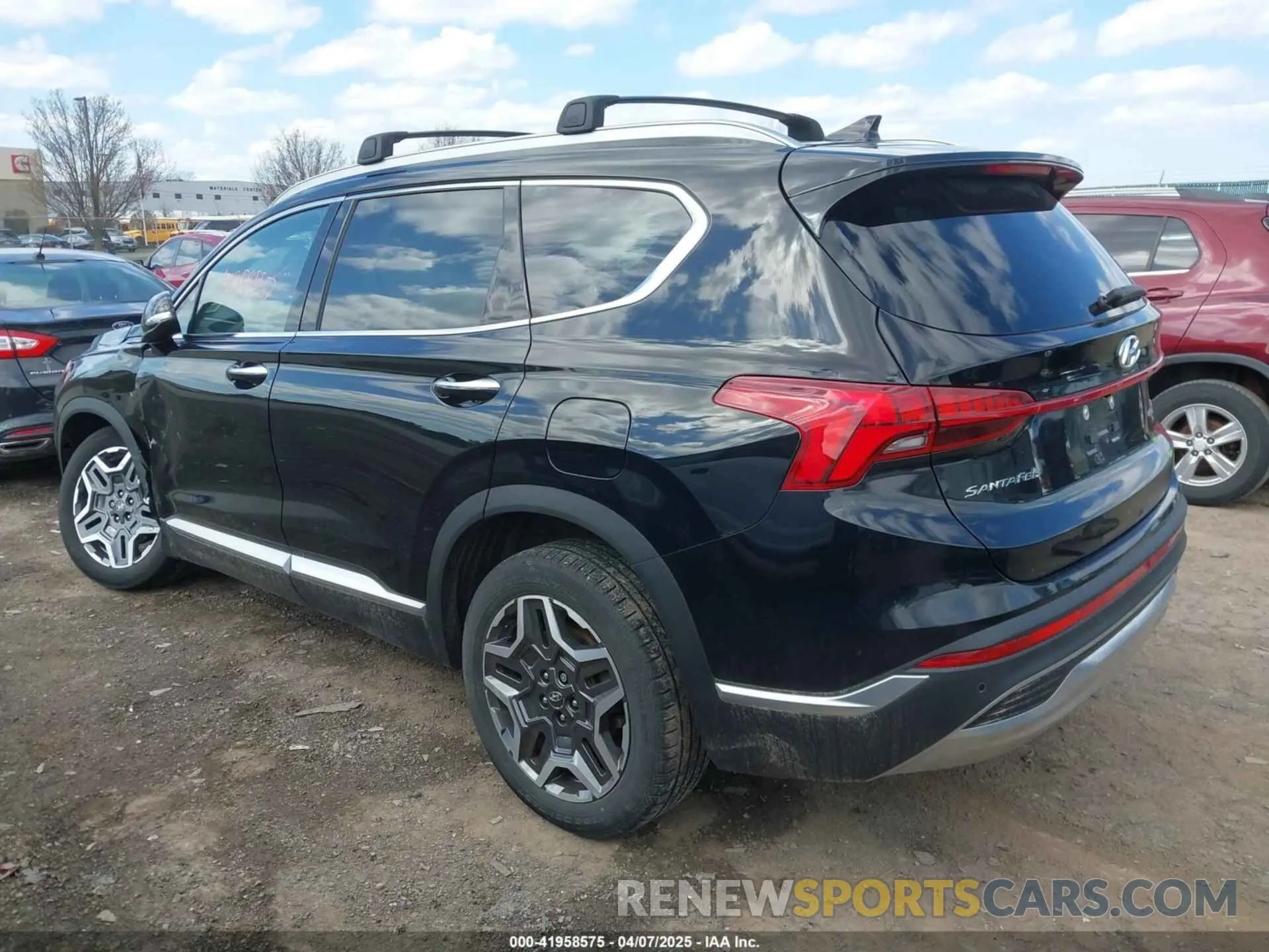3 Photograph of a damaged car KM8S3DA18NU018319 HYUNDAI SANTA FE HYBRID 2022