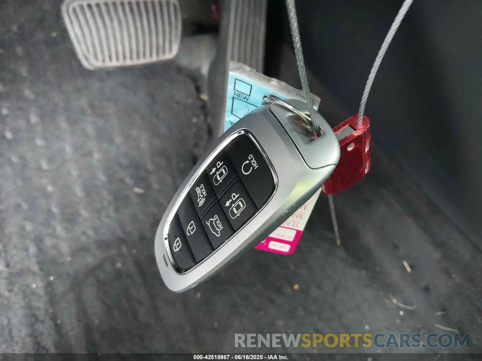 11 Photograph of a damaged car KM8S5DA12NU046580 HYUNDAI SANTA FE HYBRID 2022