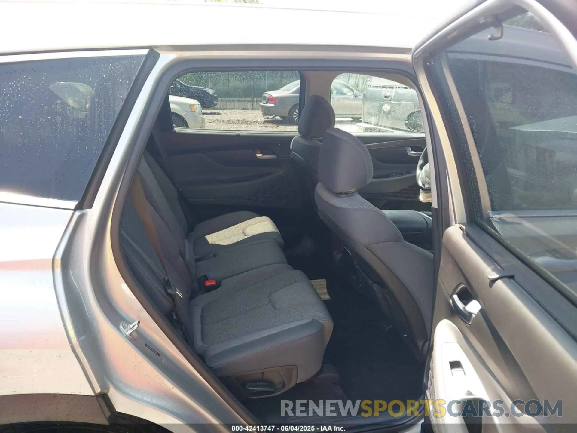 8 Photograph of a damaged car 5NMS2DA14PH014270 HYUNDAI SANTA FE HYBRID 2023