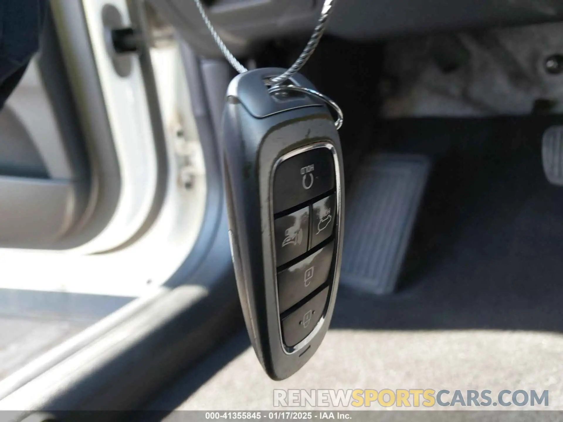 11 Photograph of a damaged car 5NMS2DA16PH001827 HYUNDAI SANTA FE HYBRID 2023