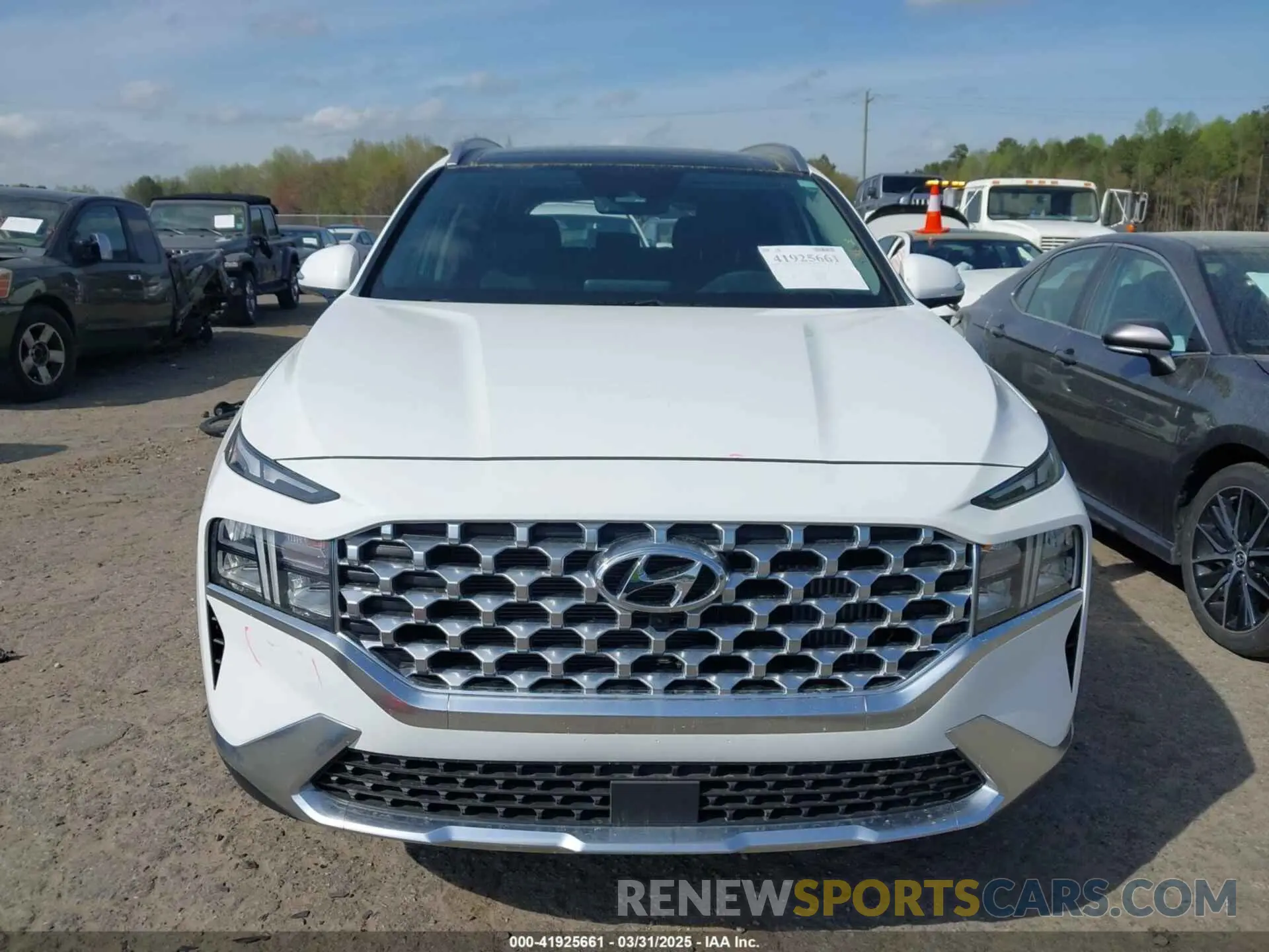 13 Photograph of a damaged car 5NMS3DA19PH008641 HYUNDAI SANTA FE HYBRID 2023