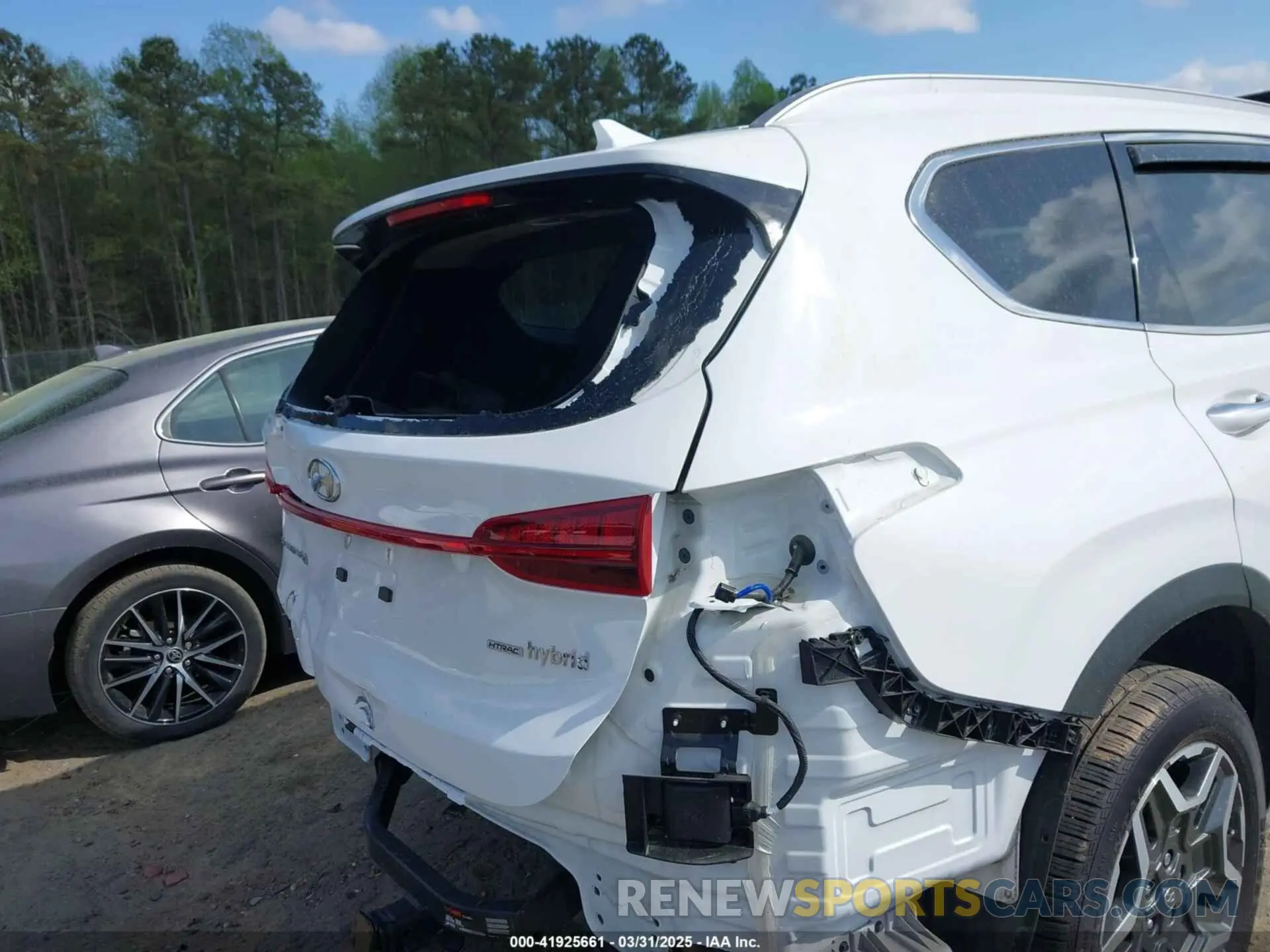 20 Photograph of a damaged car 5NMS3DA19PH008641 HYUNDAI SANTA FE HYBRID 2023