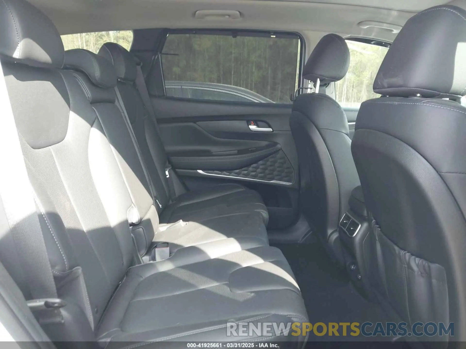 8 Photograph of a damaged car 5NMS3DA19PH008641 HYUNDAI SANTA FE HYBRID 2023
