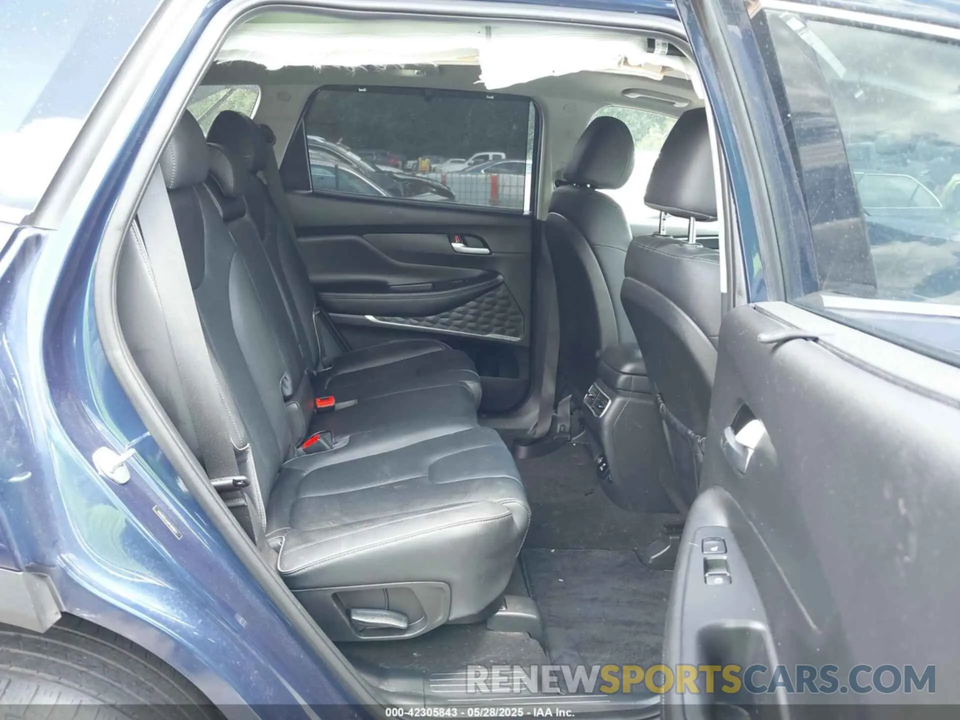 8 Photograph of a damaged car 5NMS5DA10PH011874 HYUNDAI SANTA FE HYBRID 2023