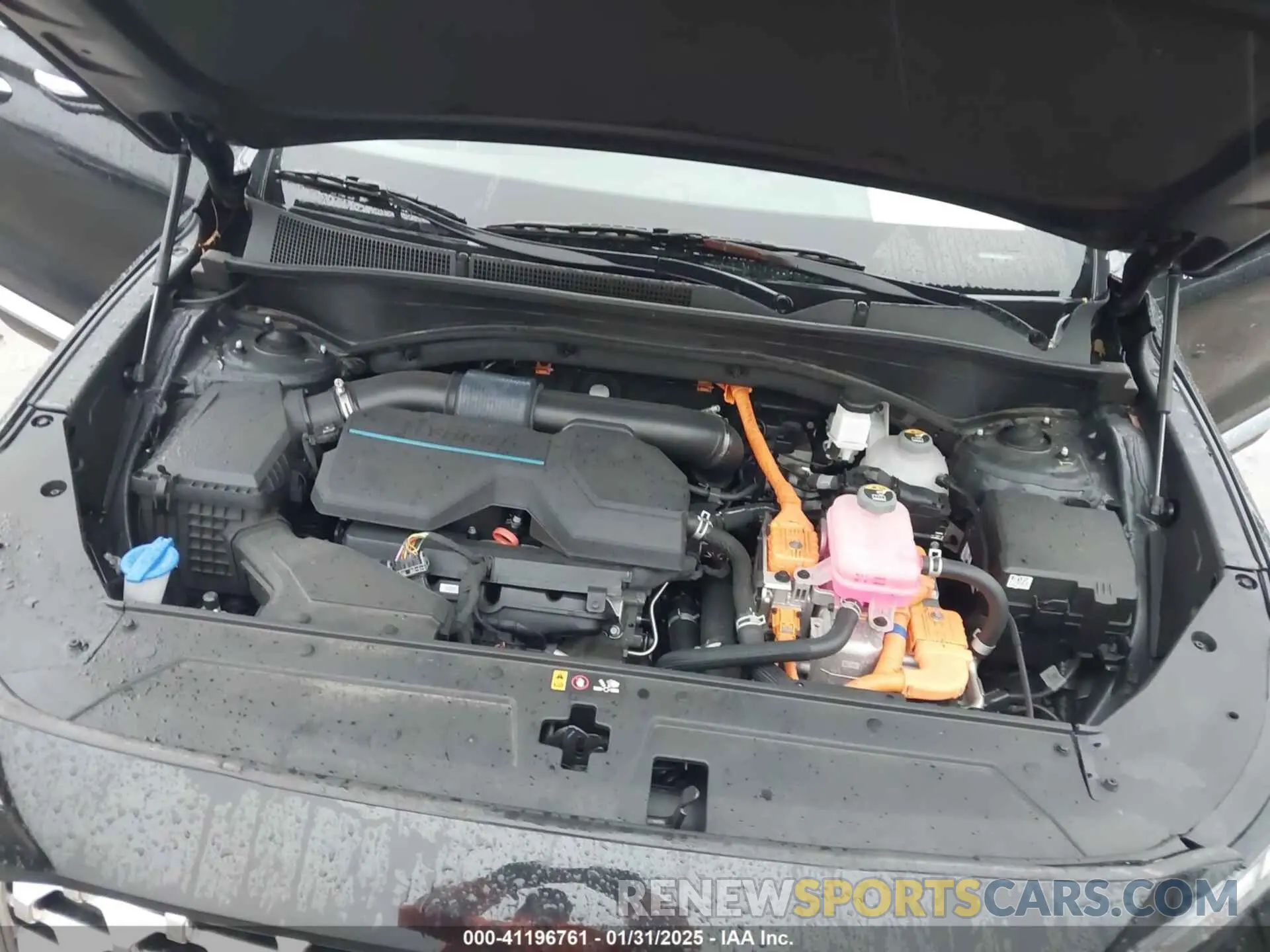 10 Photograph of a damaged car 5NMS5DA11PH013665 HYUNDAI SANTA FE HYBRID 2023
