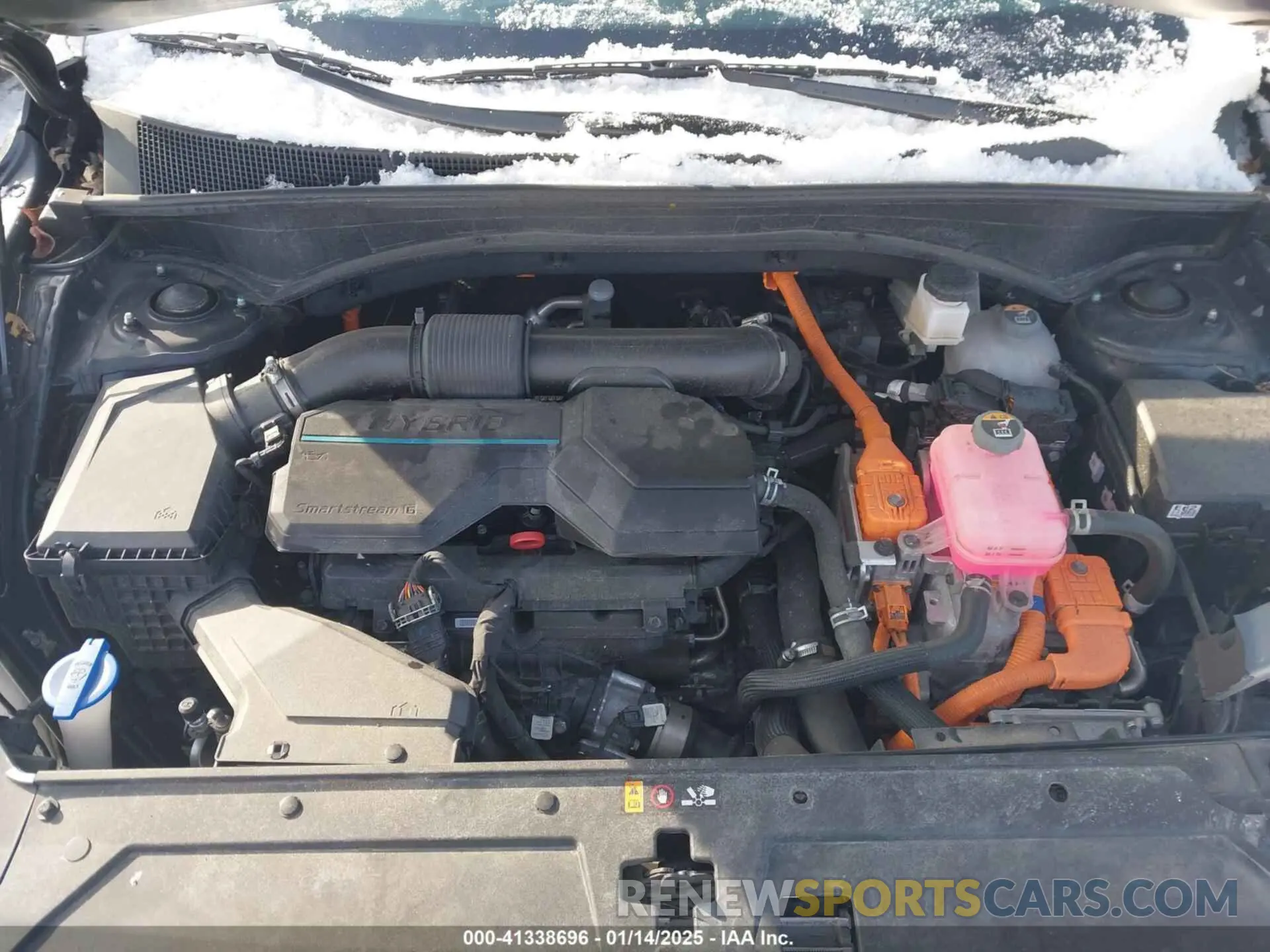 10 Photograph of a damaged car 5NMS5DA17PH018515 HYUNDAI SANTA FE HYBRID 2023