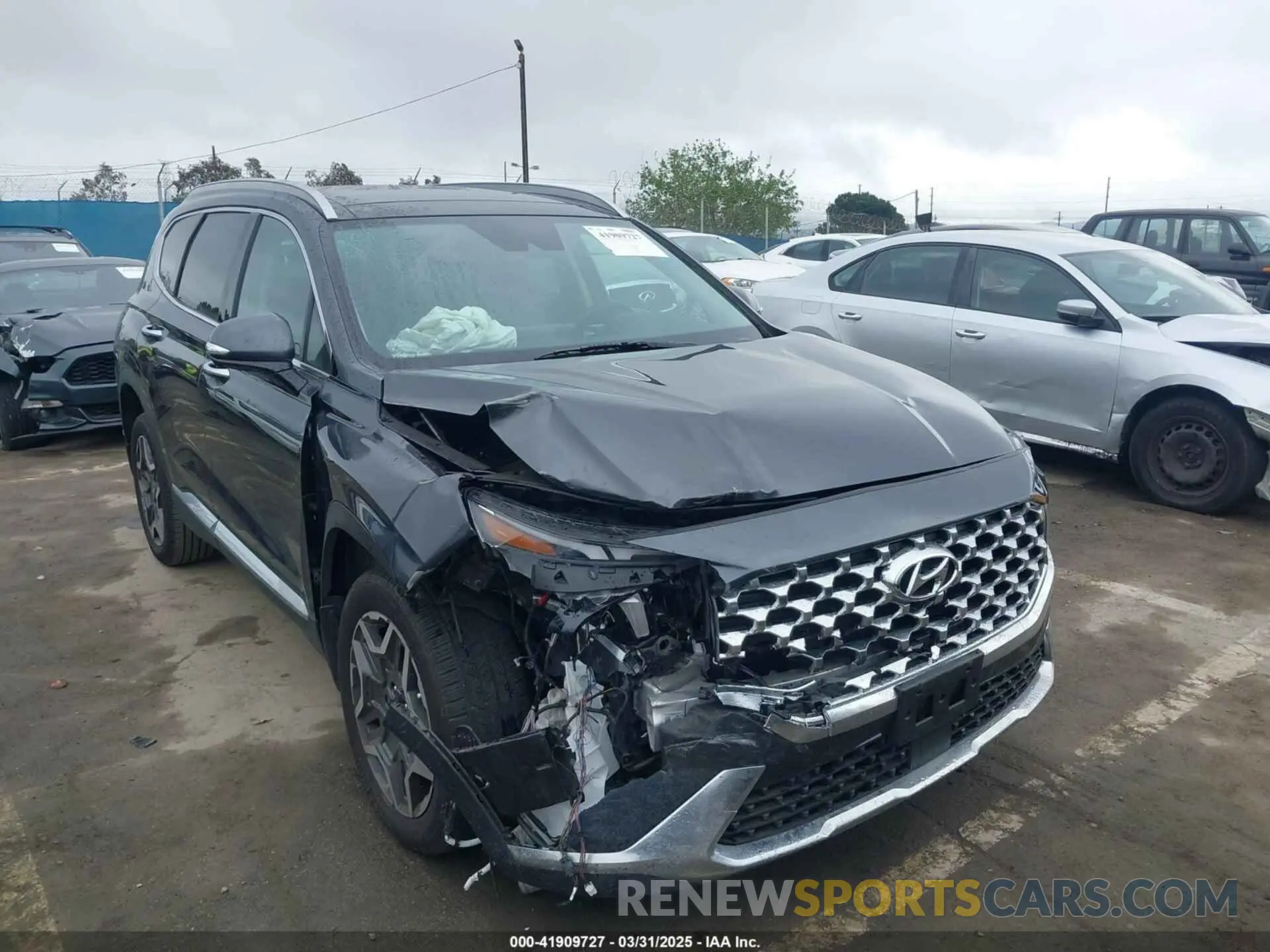 1 Photograph of a damaged car 5NMS5DA19PH013204 HYUNDAI SANTA FE HYBRID 2023