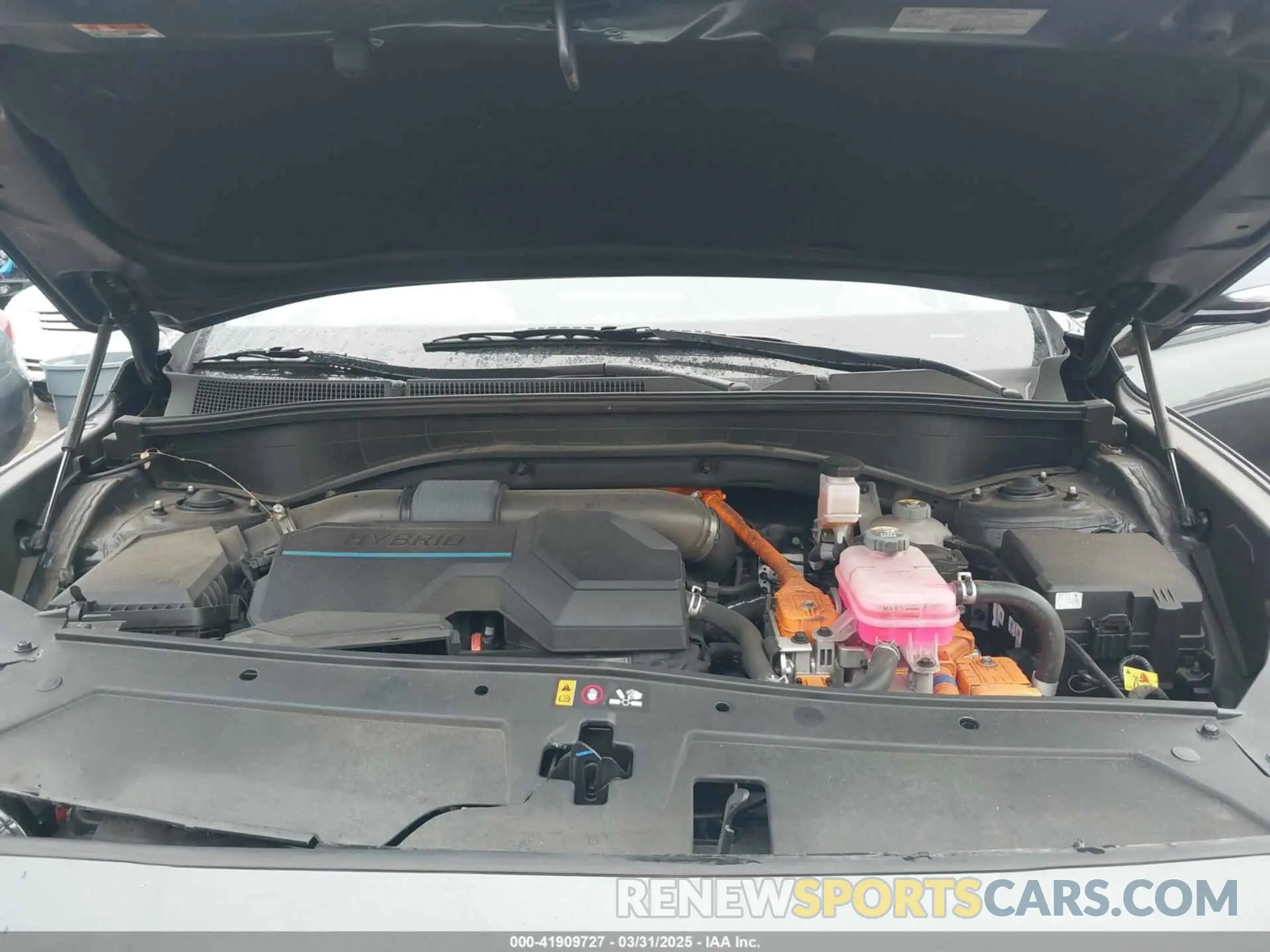 10 Photograph of a damaged car 5NMS5DA19PH013204 HYUNDAI SANTA FE HYBRID 2023