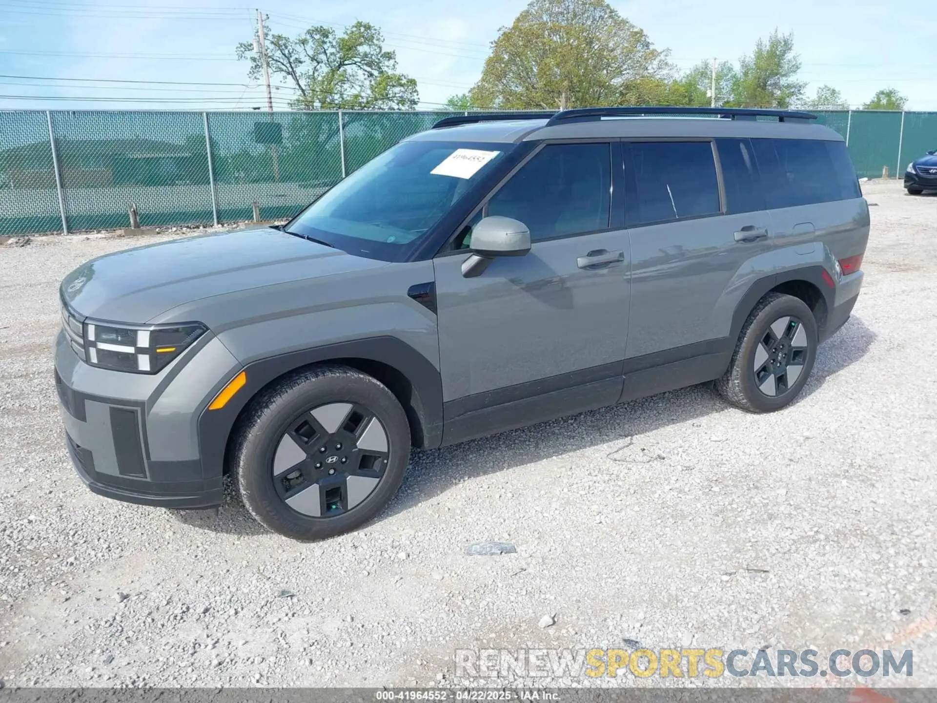 2 Photograph of a damaged car 5NMP24G10RH007199 HYUNDAI SANTA FE HYBRID 2024
