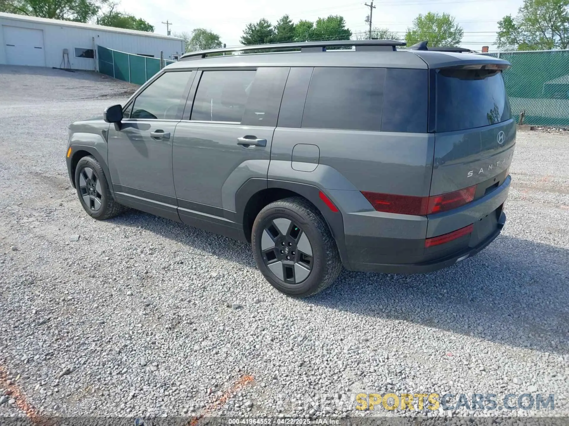 3 Photograph of a damaged car 5NMP24G10RH007199 HYUNDAI SANTA FE HYBRID 2024