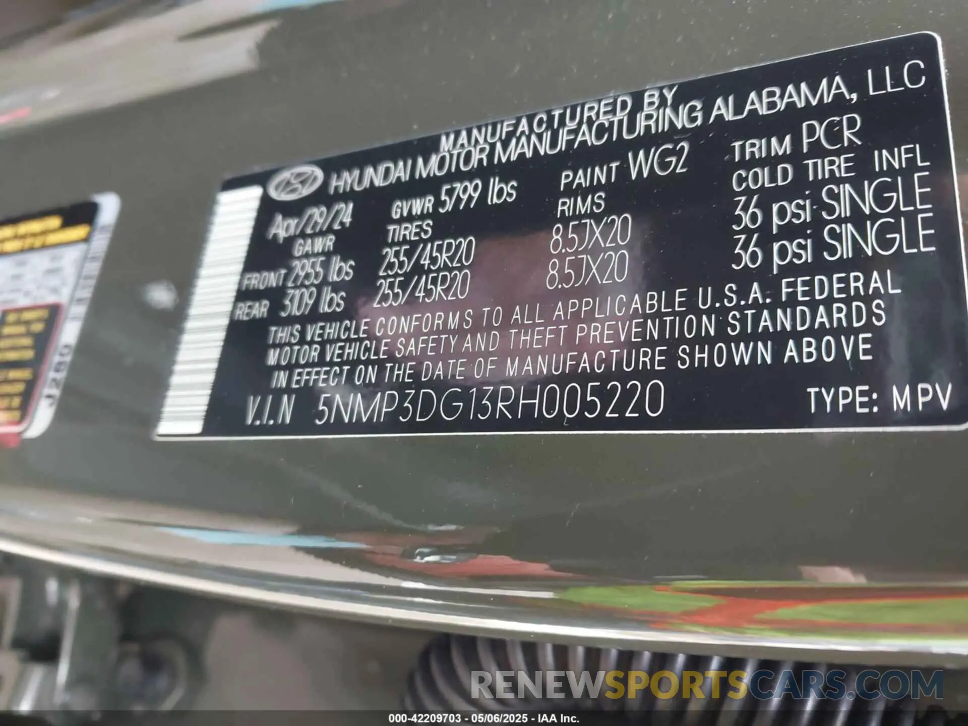 9 Photograph of a damaged car 5NMP3DG13RH005220 HYUNDAI SANTA FE HYBRID 2024
