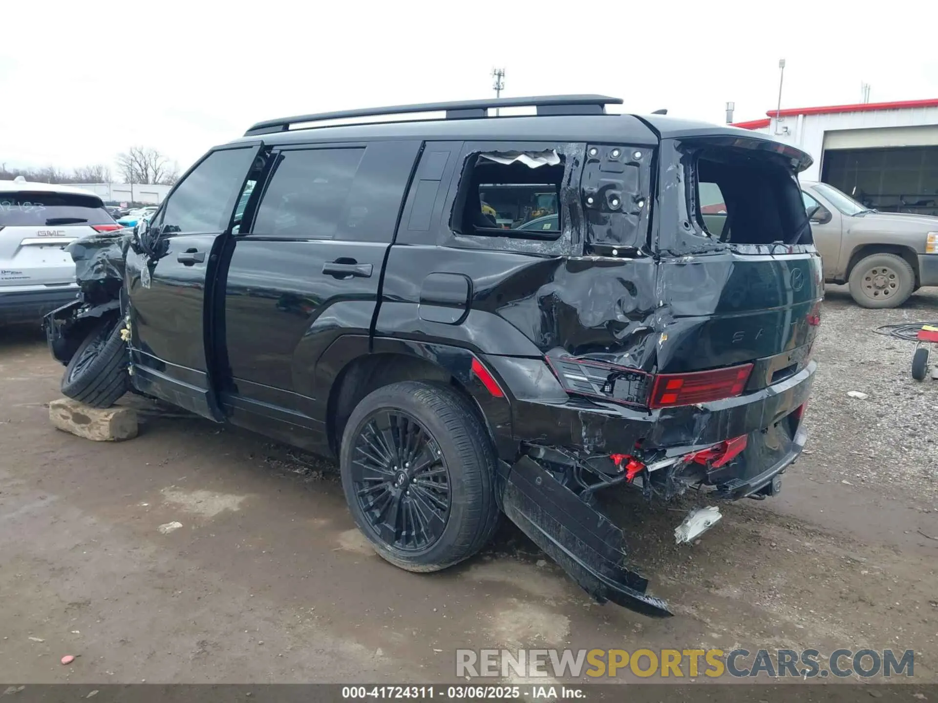 3 Photograph of a damaged car 5NMP5DG12RH000262 HYUNDAI SANTA FE HYBRID 2024