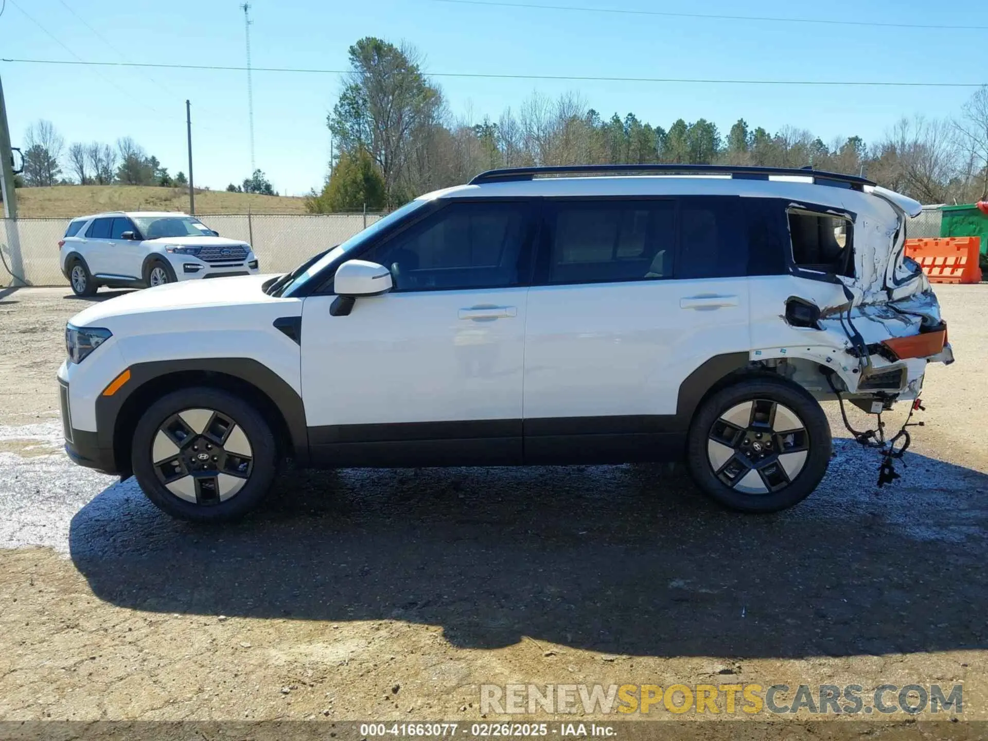 14 Photograph of a damaged car 5NMP24G12SH022695 HYUNDAI SANTA FE HYBRID 2025